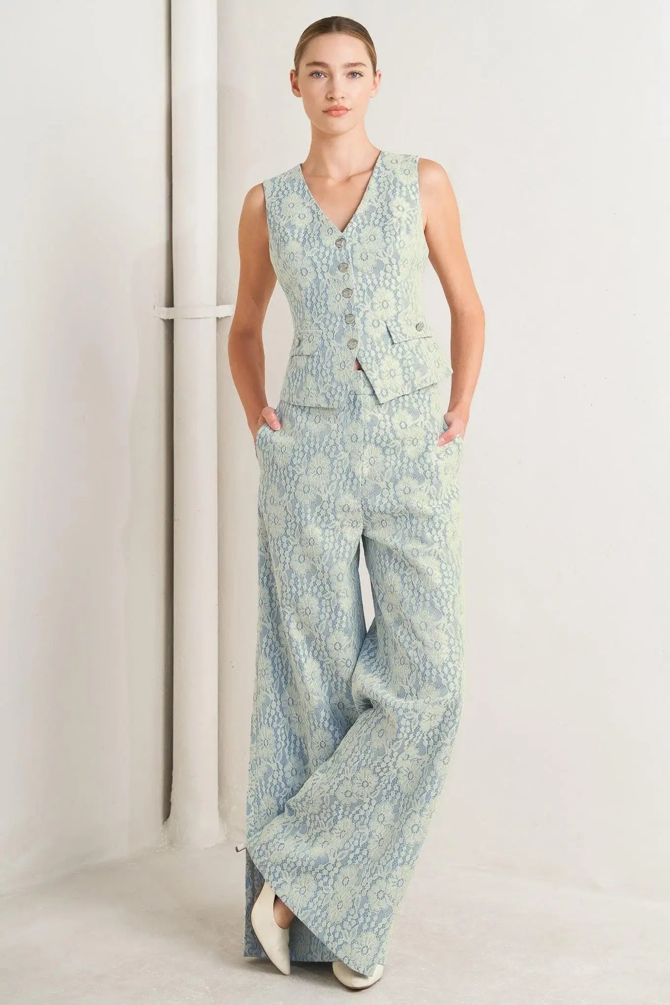 EASY ELEGANCE WOVEN LACE VEST - Flying Tomato - Flyclothing LLC