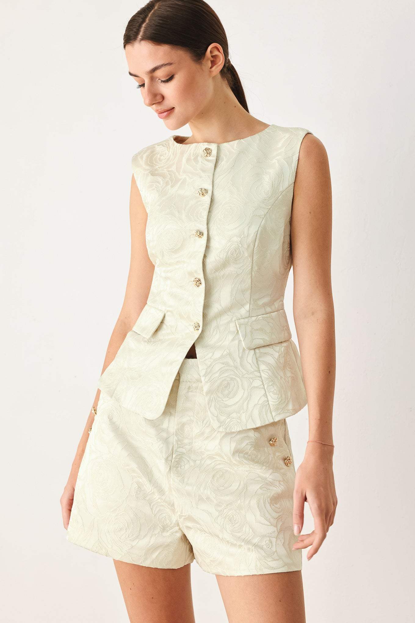 MARZIPAN FLORAL WOVEN JACQUARD VEST