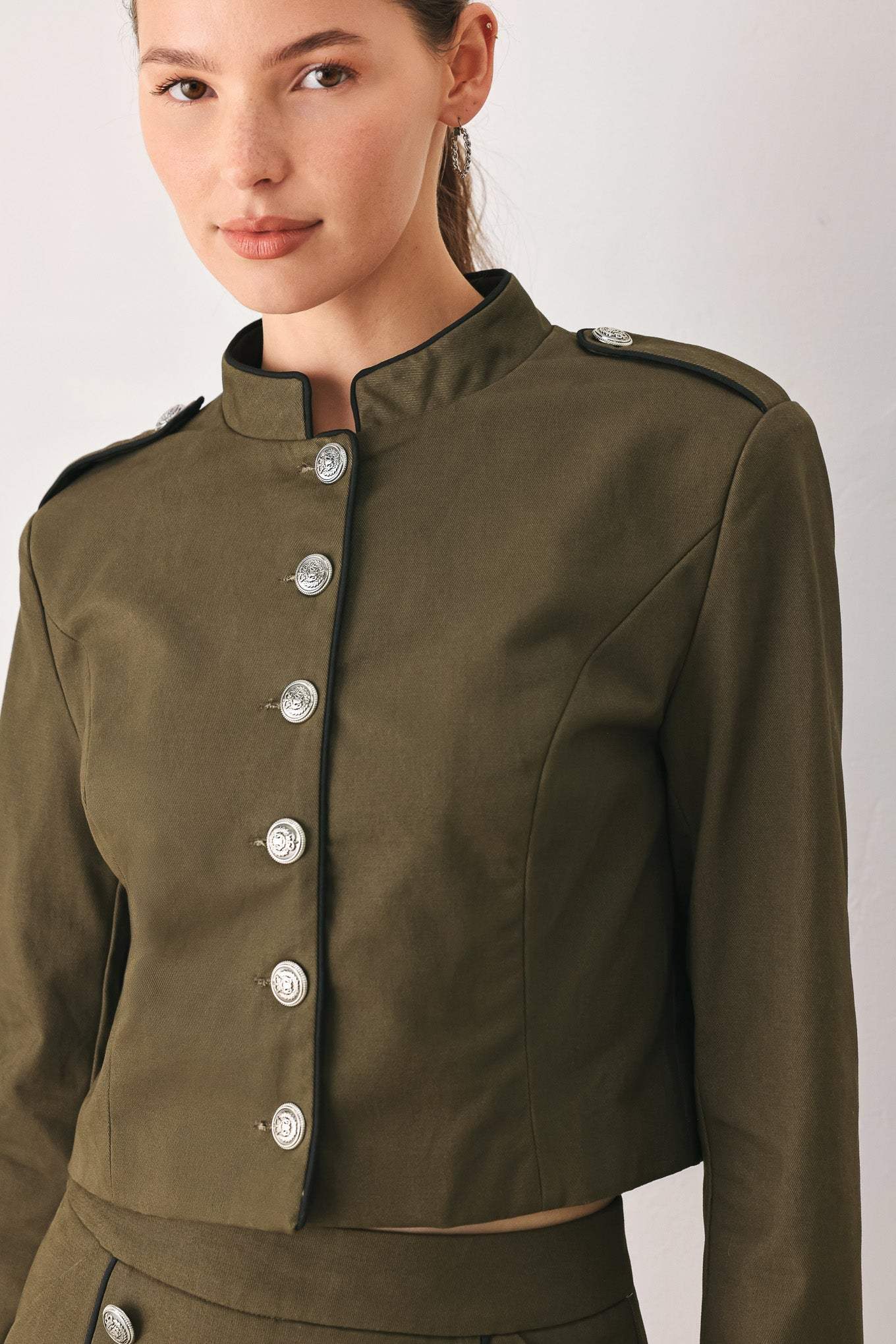OLIVE CADET WOVEN CROP JACKET - Flying Tomato - Flyclothing LLC