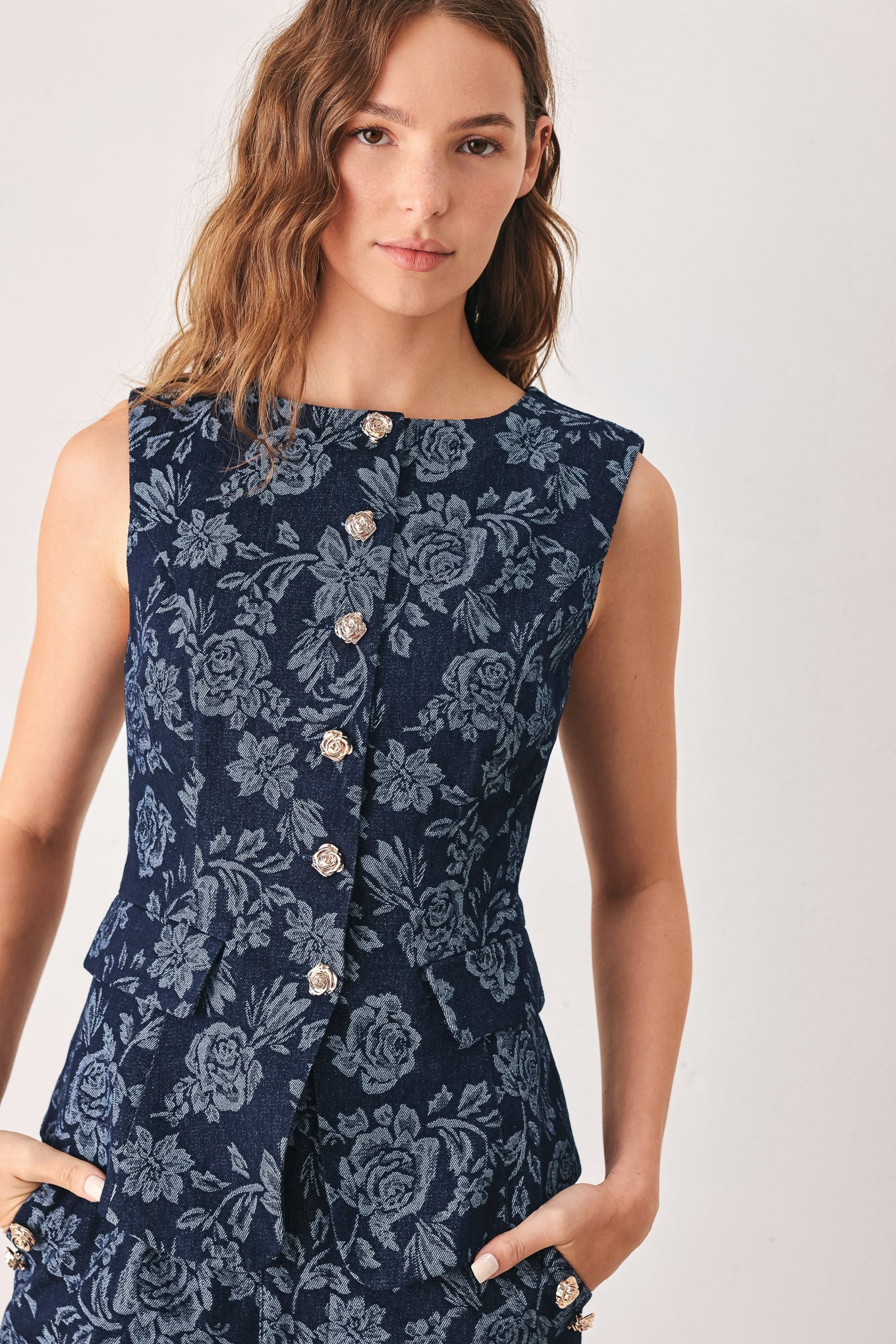 MIDNIGHT ROSE JACQUARD DENIM VEST