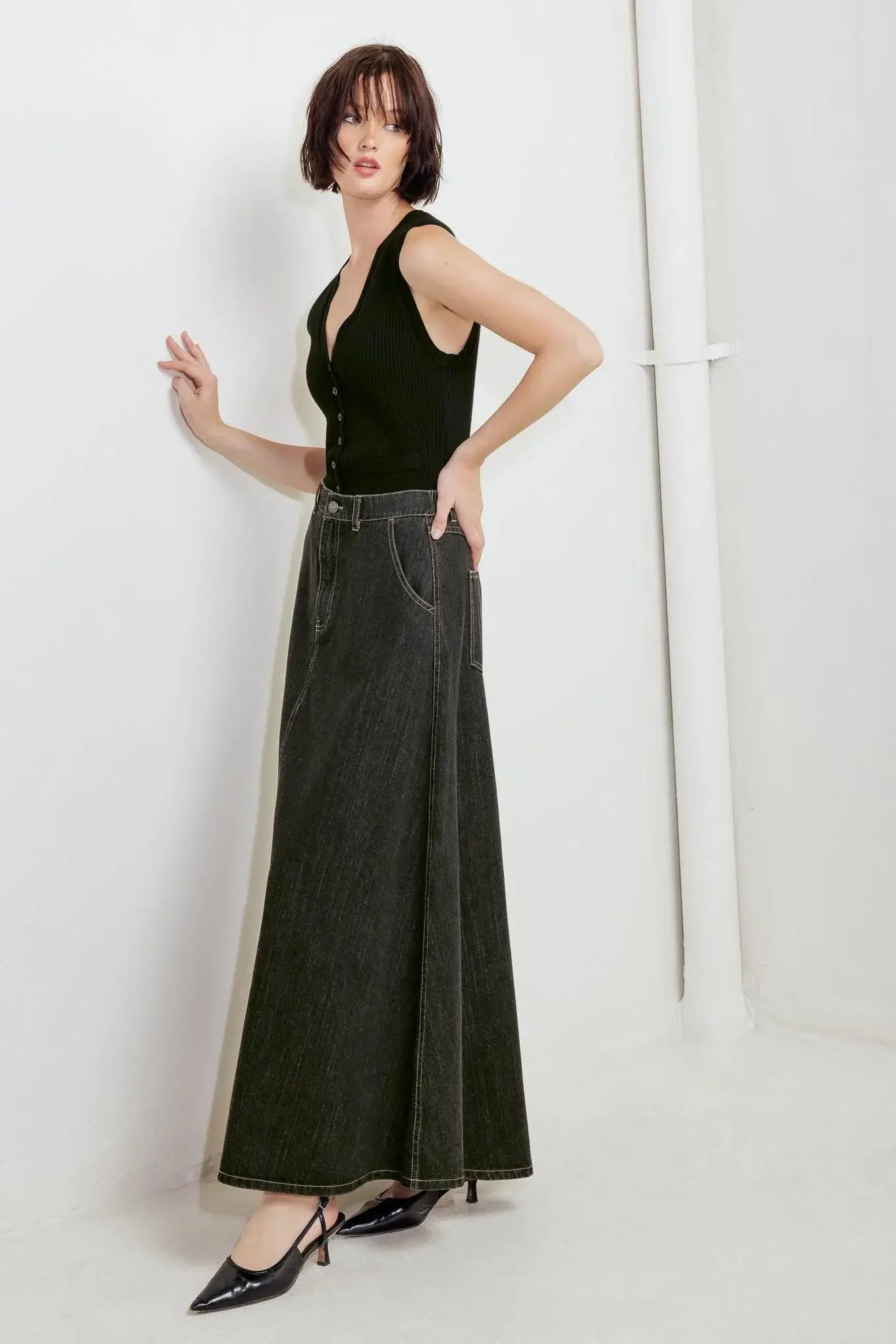 TRADING SECRETS DENIM SKIRT - Flying Tomato - Flyclothing LLC