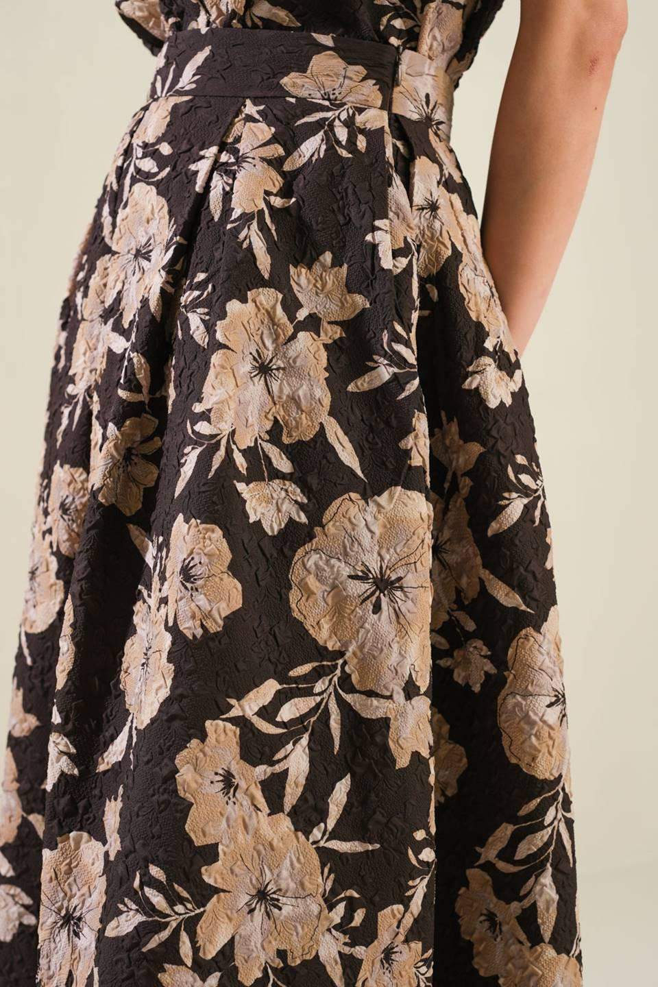 POSH PRESENCE WOVEN MIDI SKIRT - Flying Tomato - Flyclothing LLC