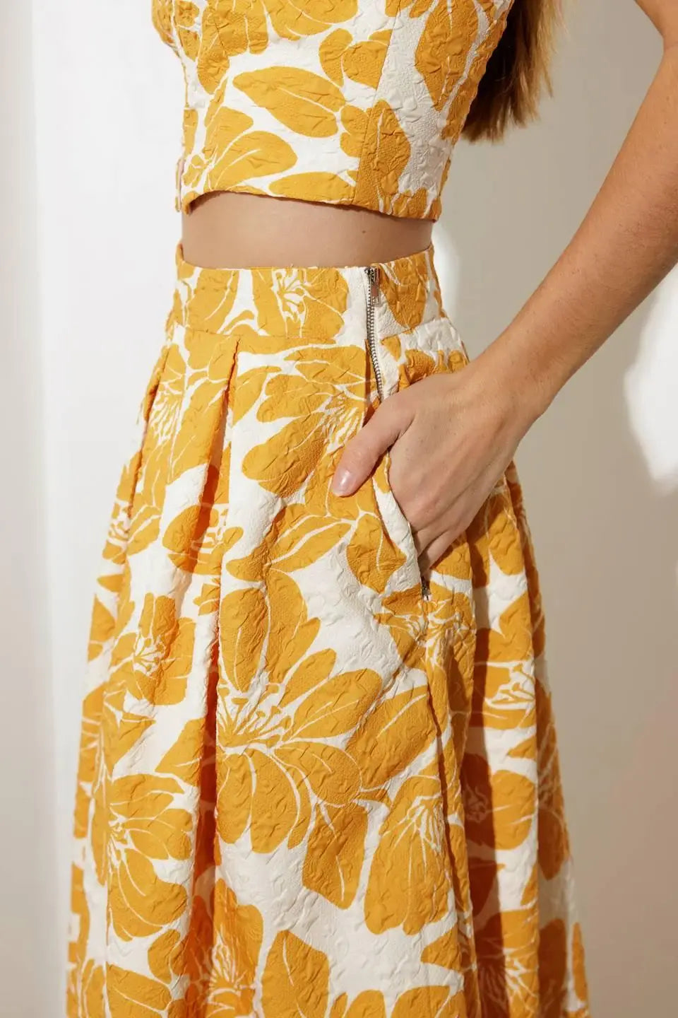 PLAIN OPTIMISM WOVEN MIDI SKIRT - Flying Tomato - Flyclothing LLC