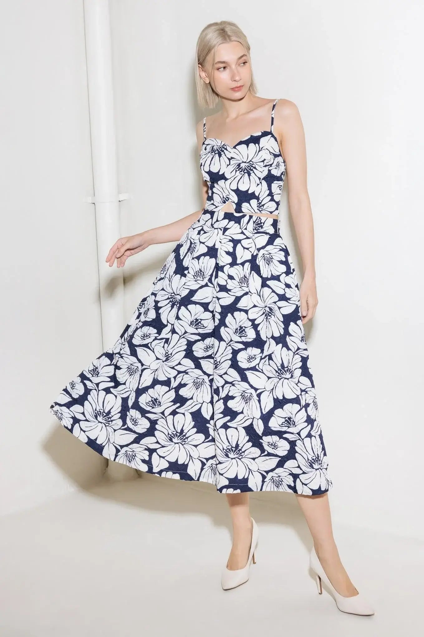 PLAIN OPTIMISM NAVY WOVEN MIDI SKIRT - Flying Tomato - Flyclothing LLC