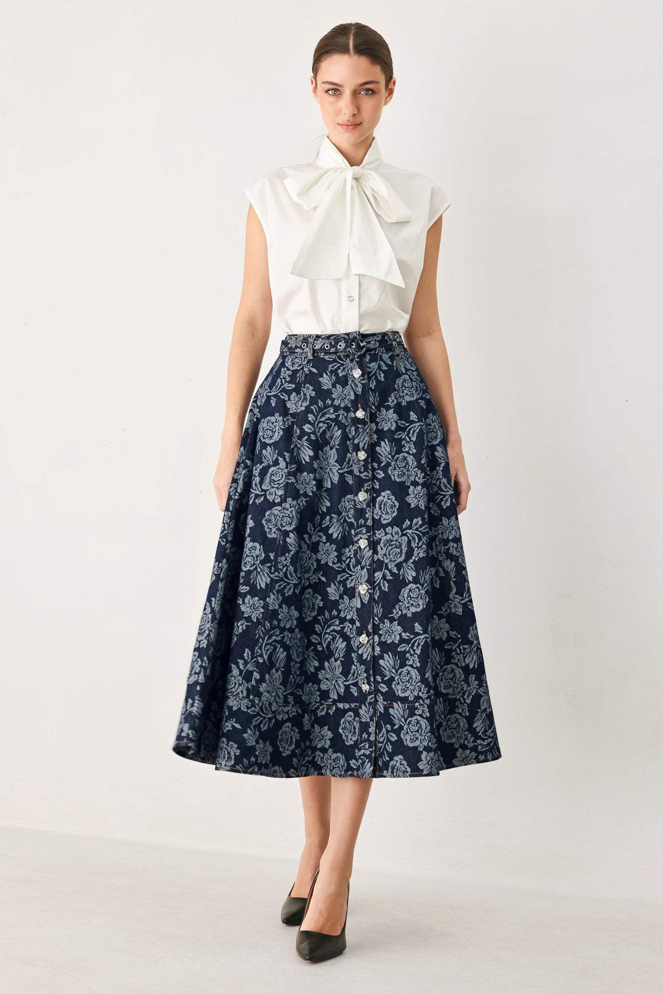 ROSETTE FLORAL WOVEN JACQUARD FULL SKIRT
