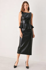 PORT WINE HIGH-RISE FAUX LEATHER SKIRT