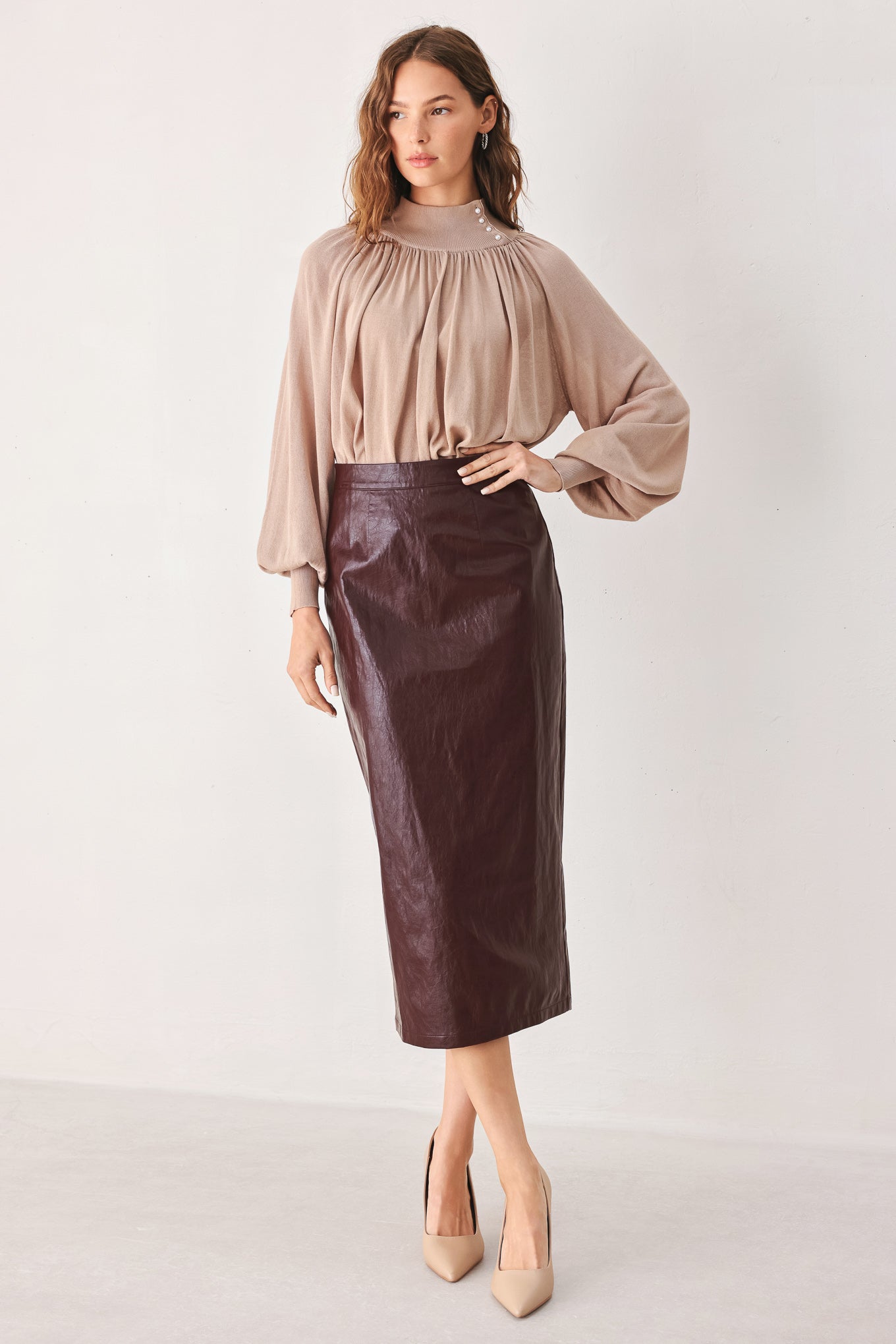 PORT WINE HIGH-RISE FAUX LEATHER SKIRT