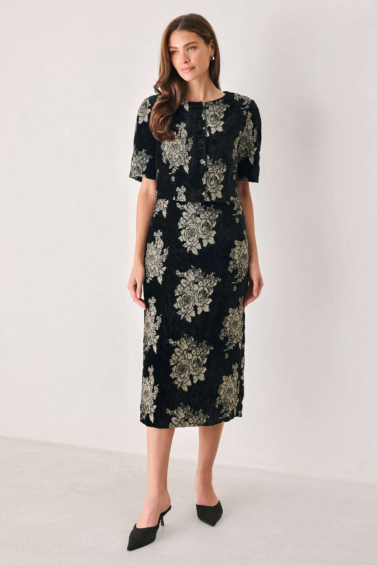 GILDED VELVET BLACK/GOLD JACQUARD MIDI SKIRT - Flying Tomato - Flyclothing LLC