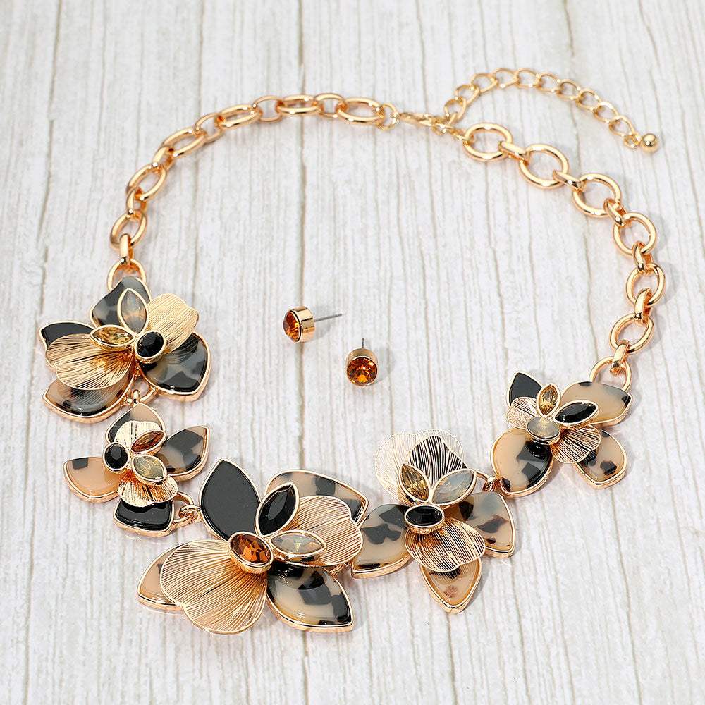 Stone Accent Resin Metal Cutout Floral Link Statement Necklace - Madeline Love - Flyclothing LLC