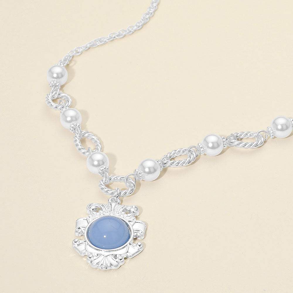Vintage Medallion Pearl Necklace - Madeline Love - Flyclothing LLC