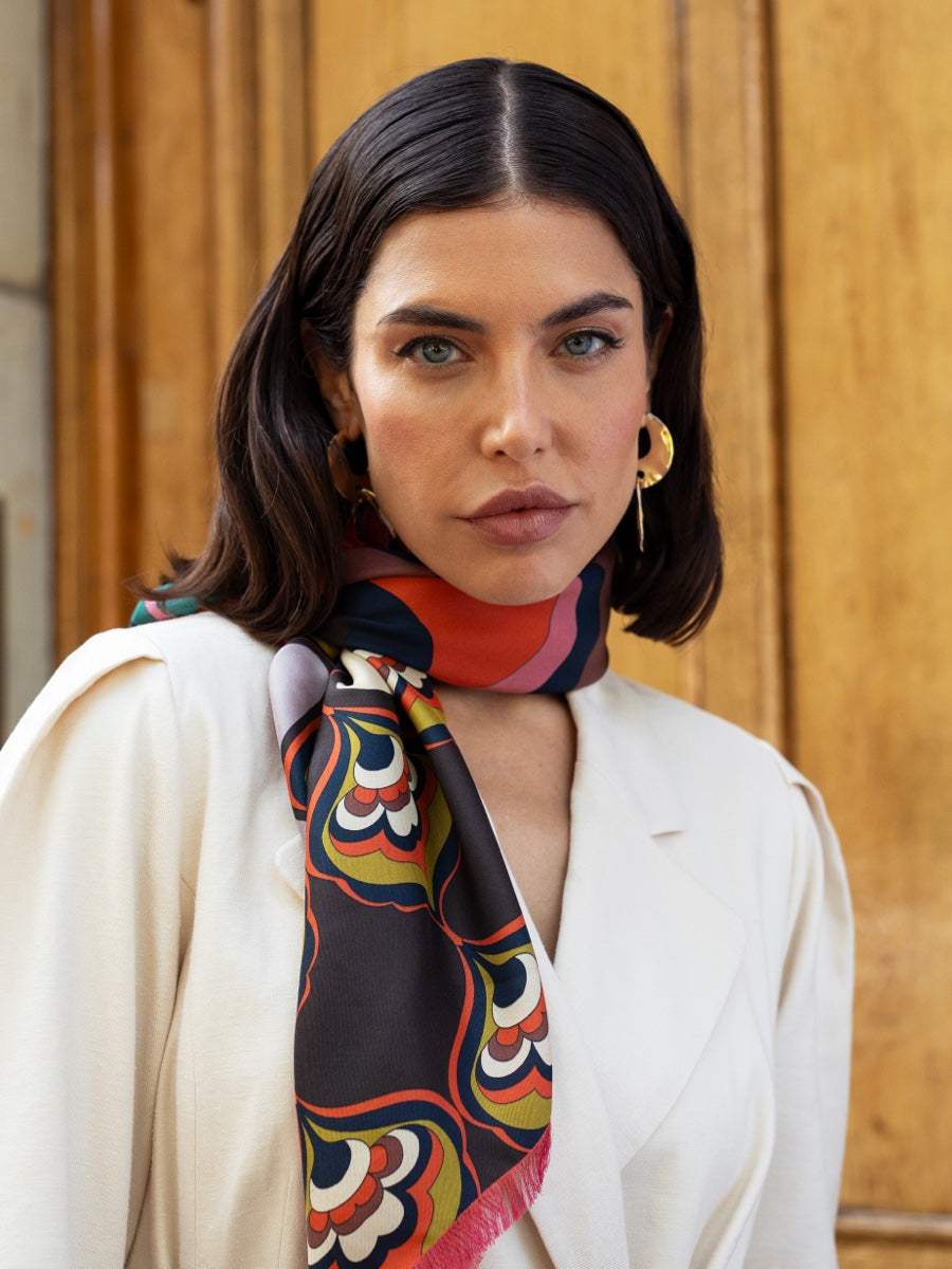 Giorgia (green/pink) - Italian soft and lightweight foulard made from pure silk