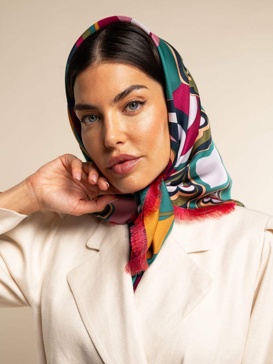 Giorgia (green/pink) - Italian soft and lightweight foulard made from pure silk