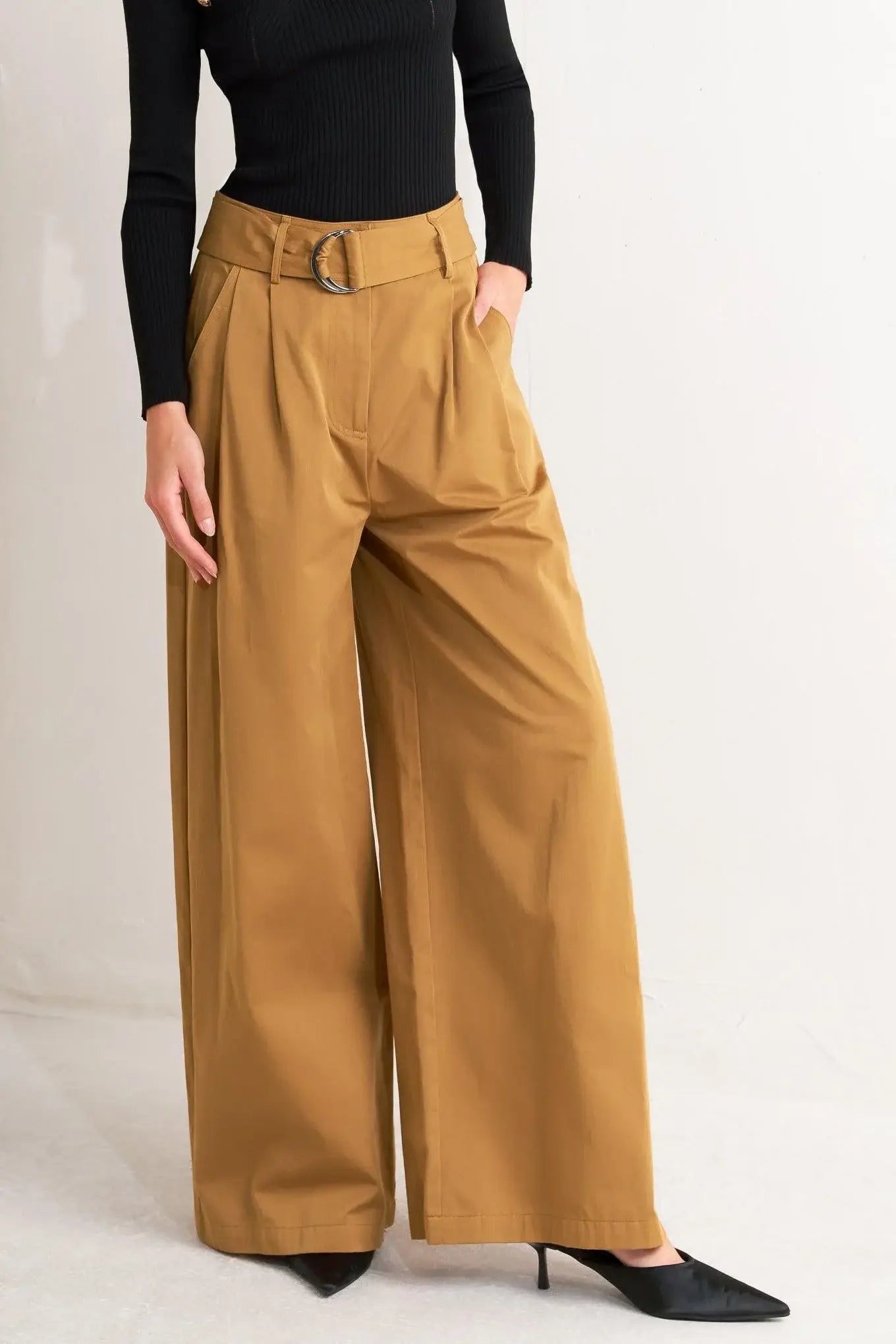 ELEGANCE UNVEILED WOVEN PANTS - Flying Tomato - Flyclothing LLC