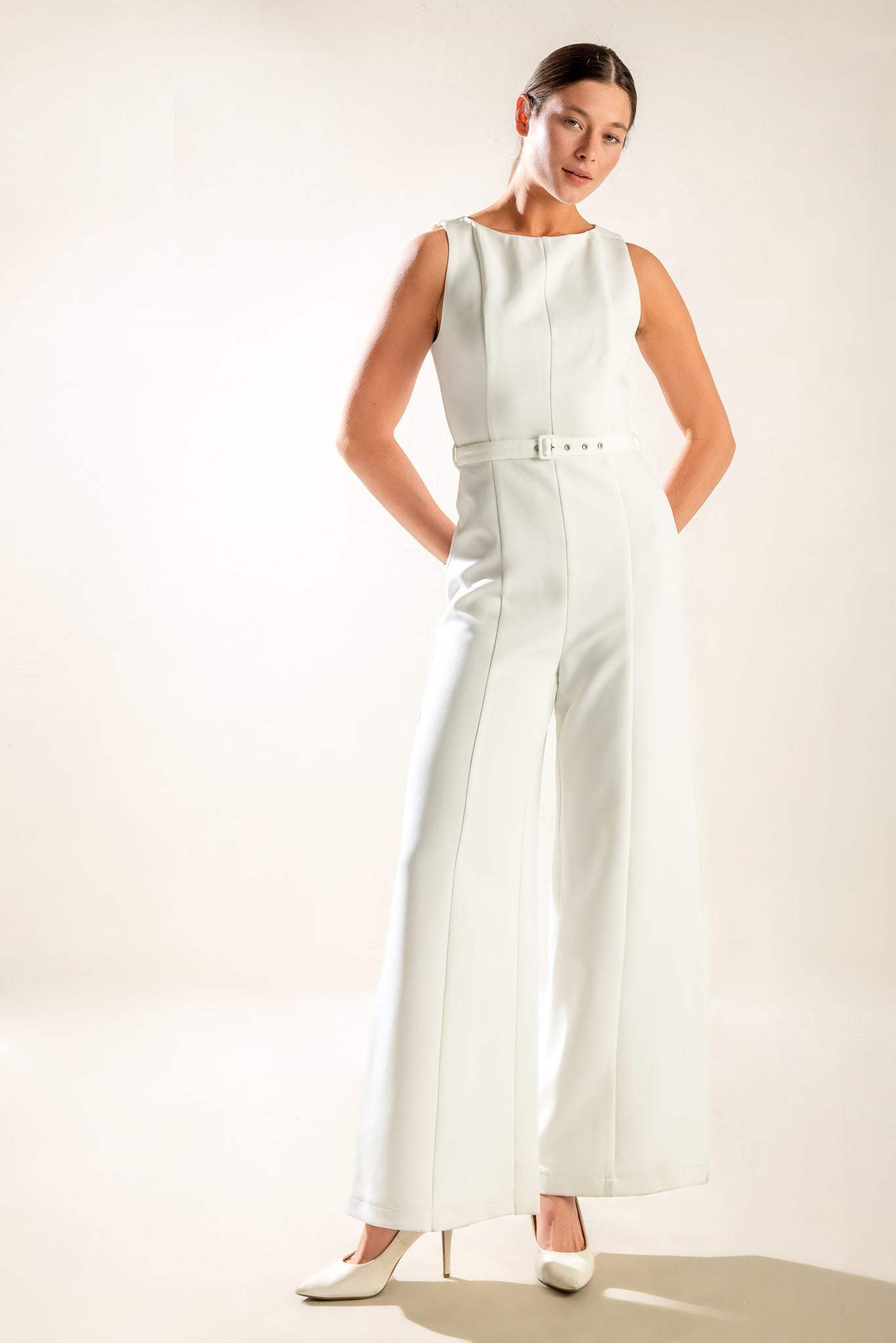 PRETTY MOMENT WOVEN JUMPSUIT - Flying Tomato - Flyclothing LLC