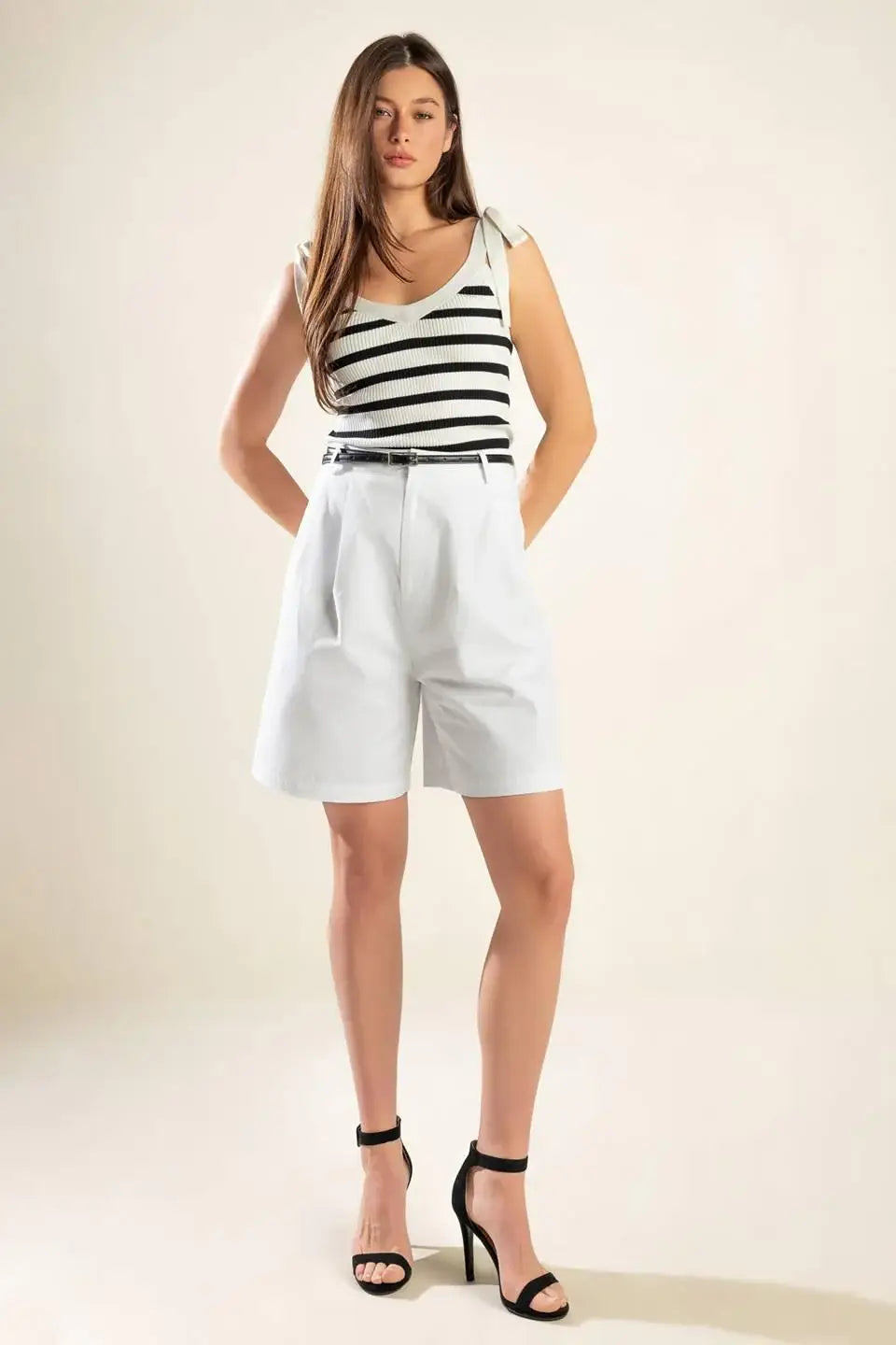 CITY STROLLS WOVEN BERMUDA SHORTS - Flying Tomato - Flyclothing LLC