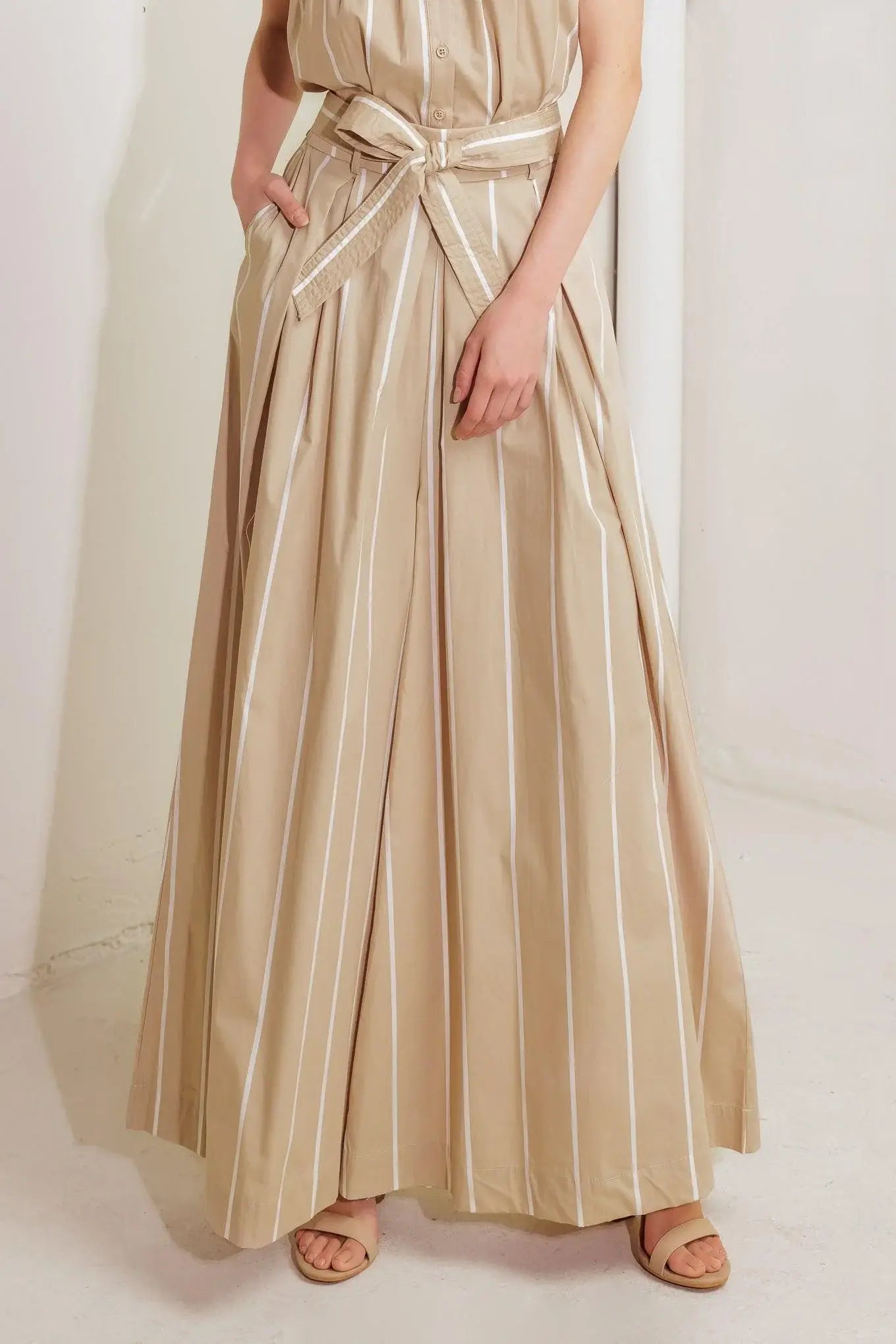 WHEN DAISIES DANCE WOVEN PANTS - Flying Tomato - Flyclothing LLC