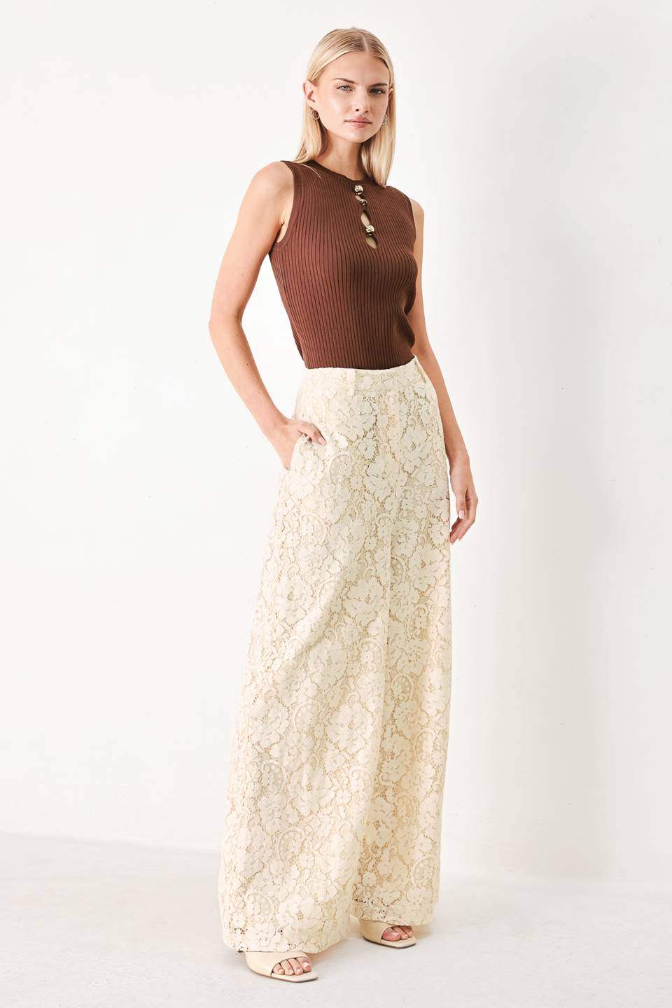 DELICATE BEAUTY WOVEN LACE PANTS - Flying Tomato - Flyclothing LLC