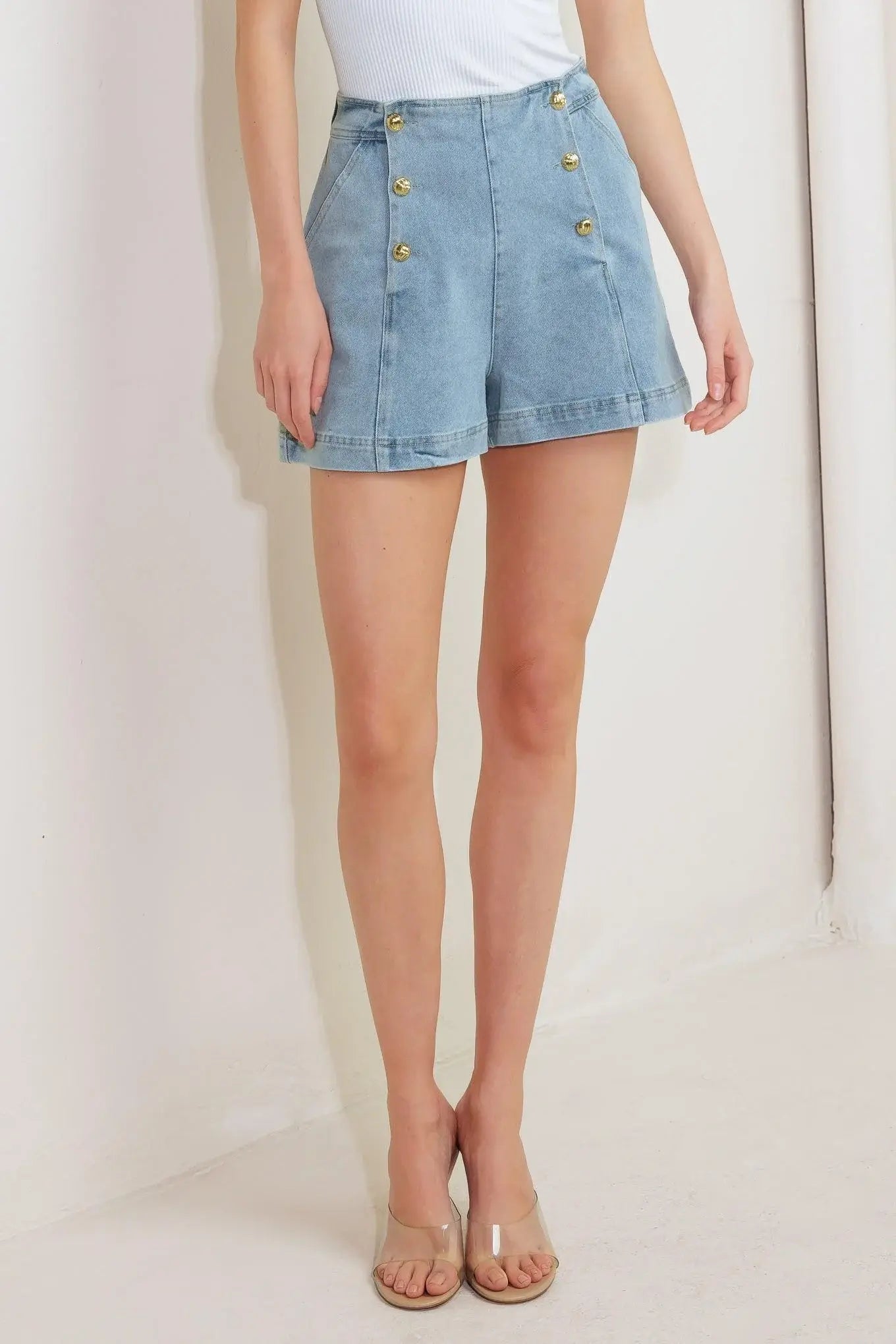 ANGEL WINGS AND CHAMOMILE WOVEN SKORT - Flying Tomato - Flyclothing LLC