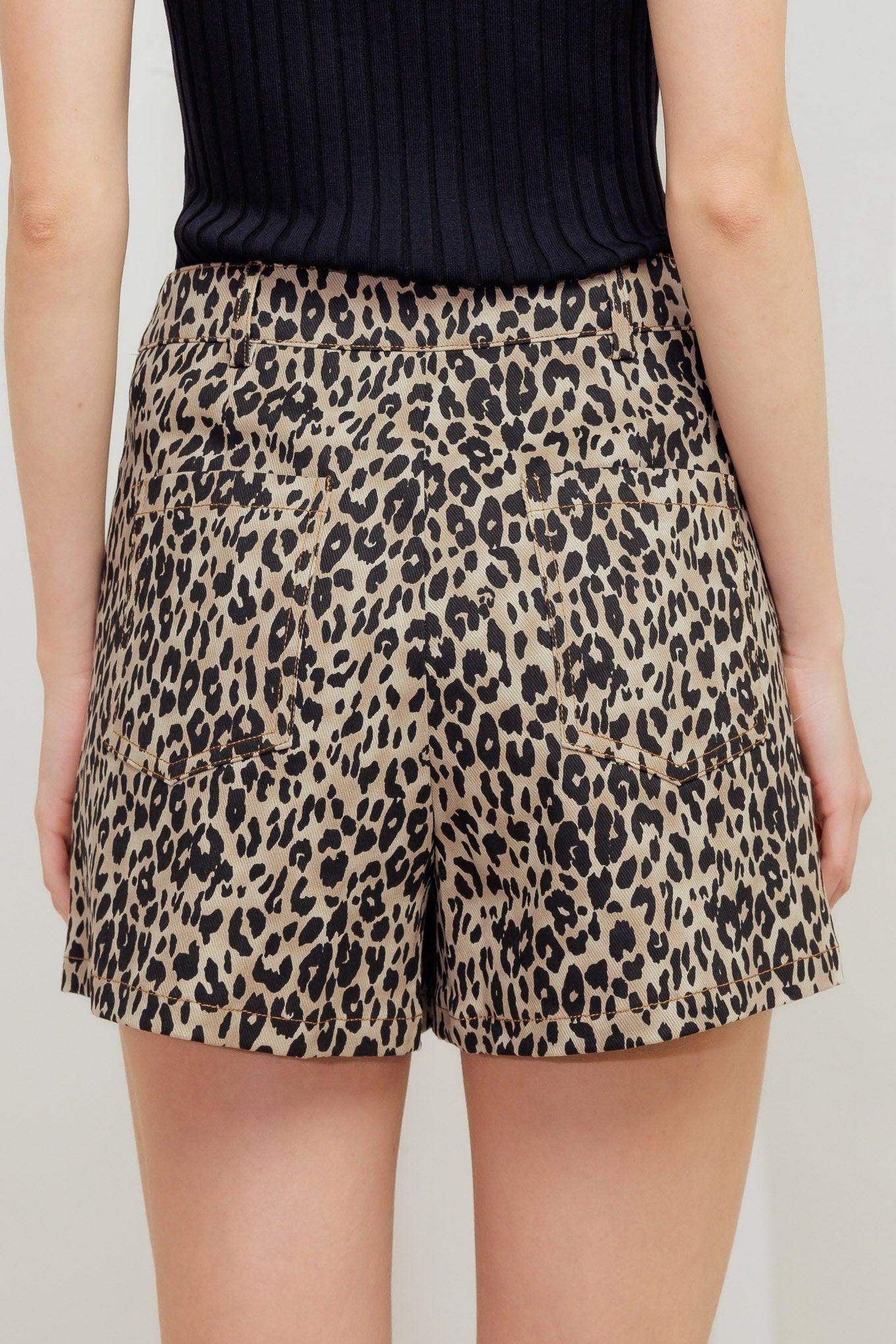CATWALK MOVEMENT WOVEN SKORT - Flying Tomato - Flyclothing LLC