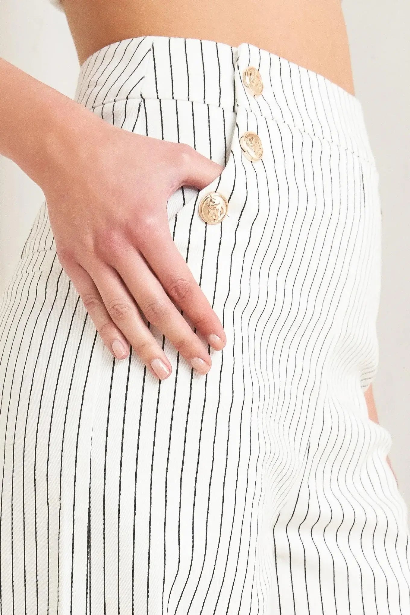 EFFORTLESS FORM STRIPE WOVEN PANTS - Flying Tomato - Flyclothing LLC