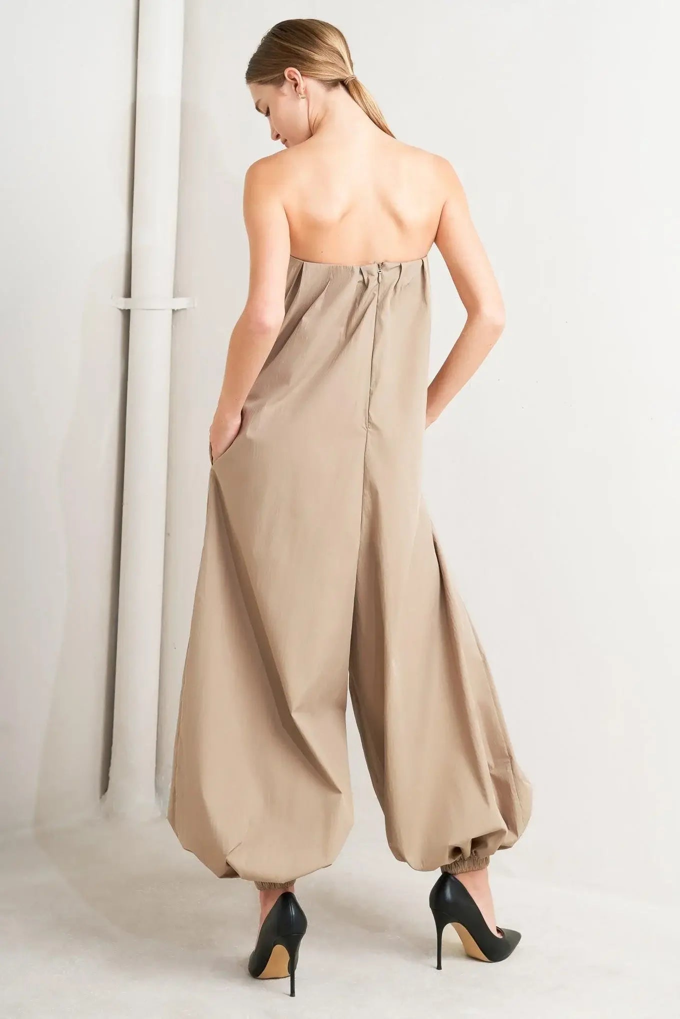 QUIET SENSUALITY WOVEN JUMPSUIT - Flying Tomato - Flyclothing LLC