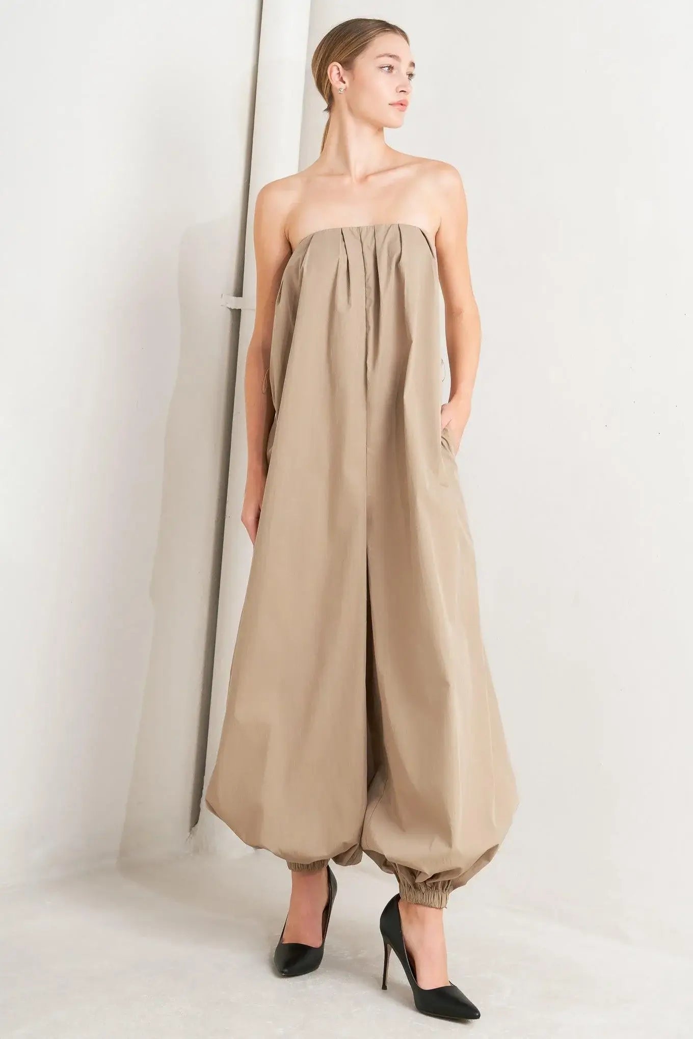 QUIET SENSUALITY WOVEN JUMPSUIT - Flying Tomato - Flyclothing LLC