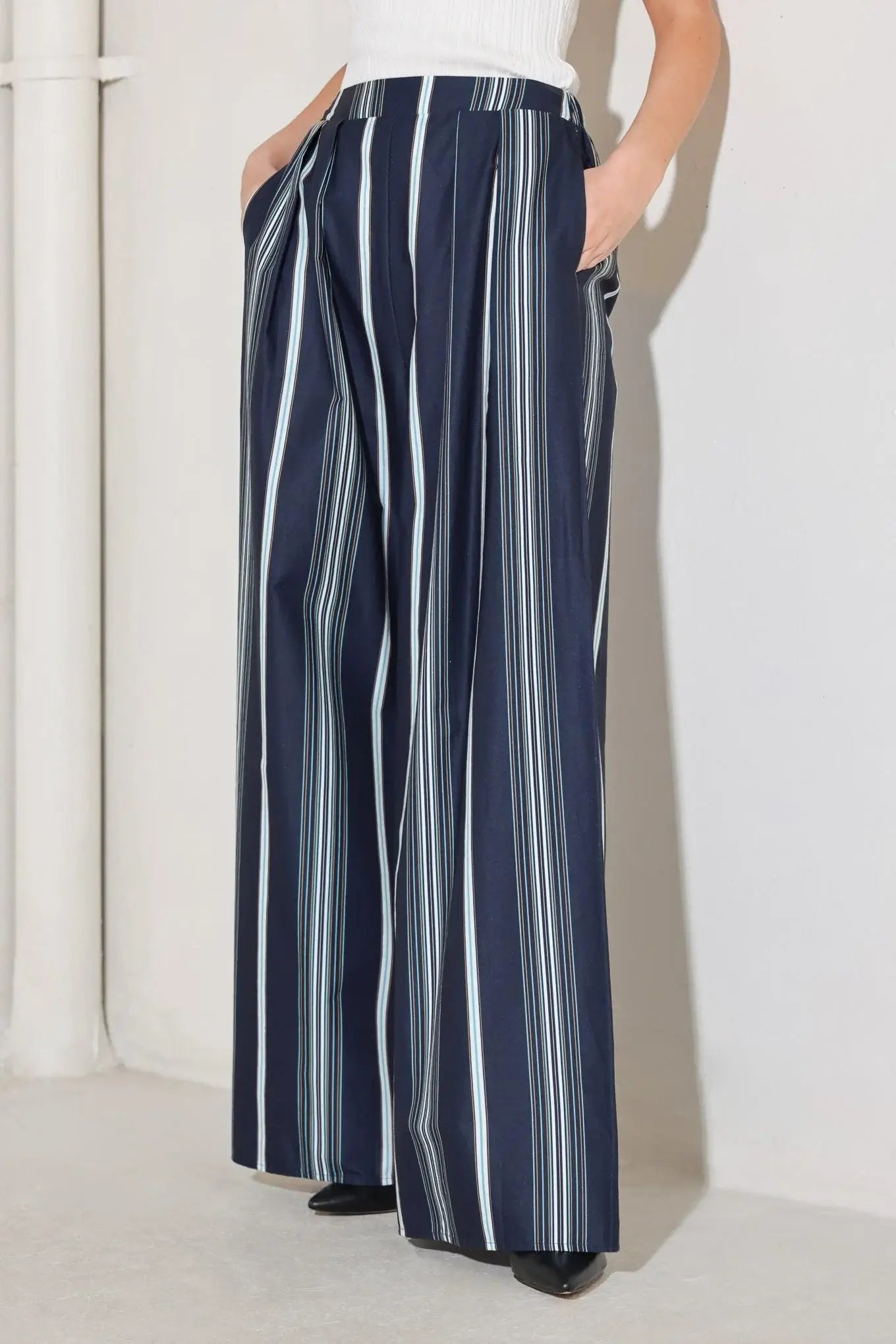 CITY STRIPE WOVEN PANTS - Flying Tomato - Flyclothing LLC