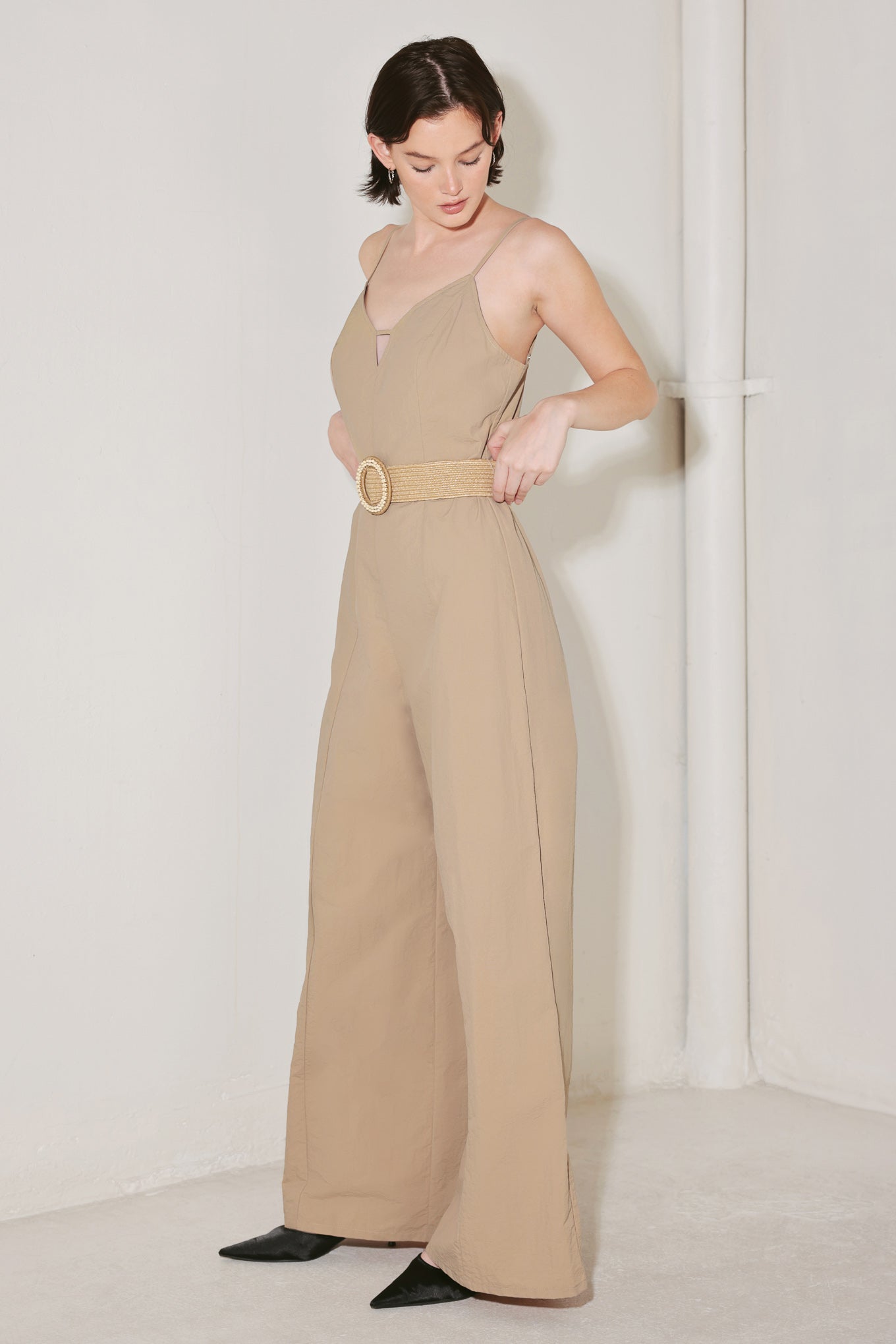NEUTRAL GODDESS WOVEN JUMPSUIT