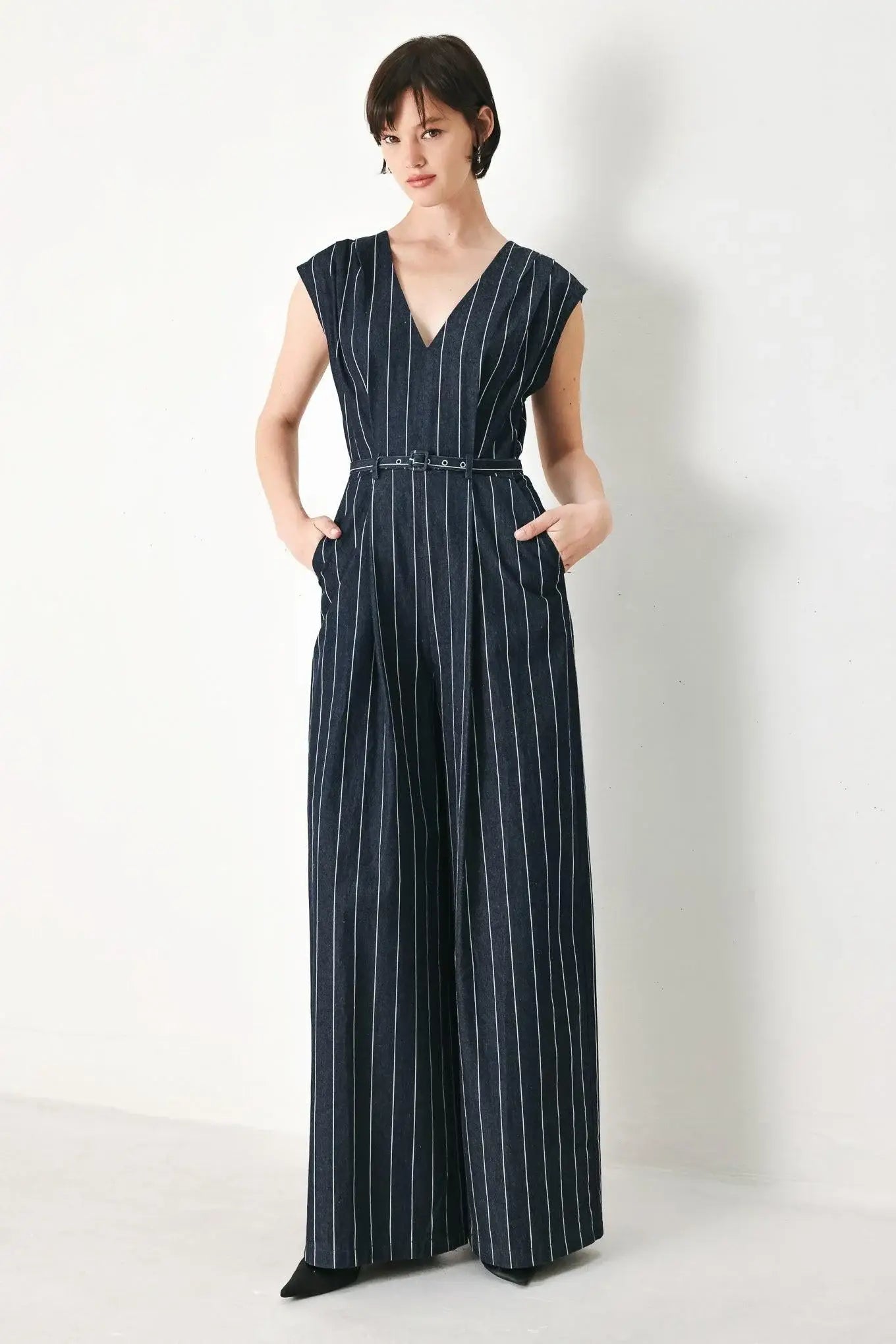 SOFT LINE ROMANCE WOVEN JUMPSUIT - Flying Tomato - Flyclothing LLC