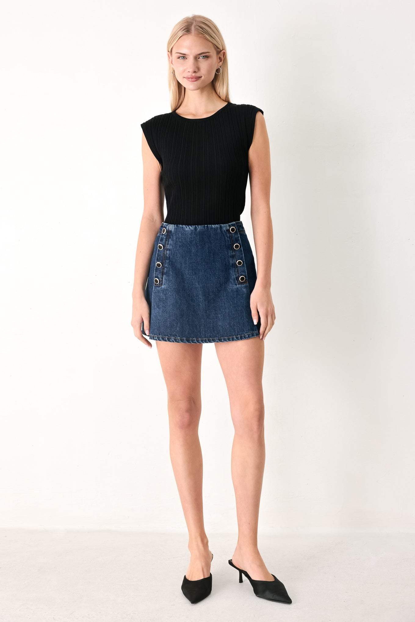 RUN THE CITY DENIM SKORT - Flying Tomato - Flyclothing LLC