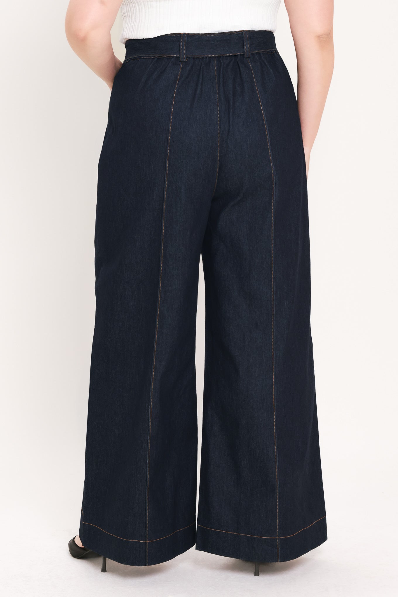 URBAN STITCH DENIM PANTS