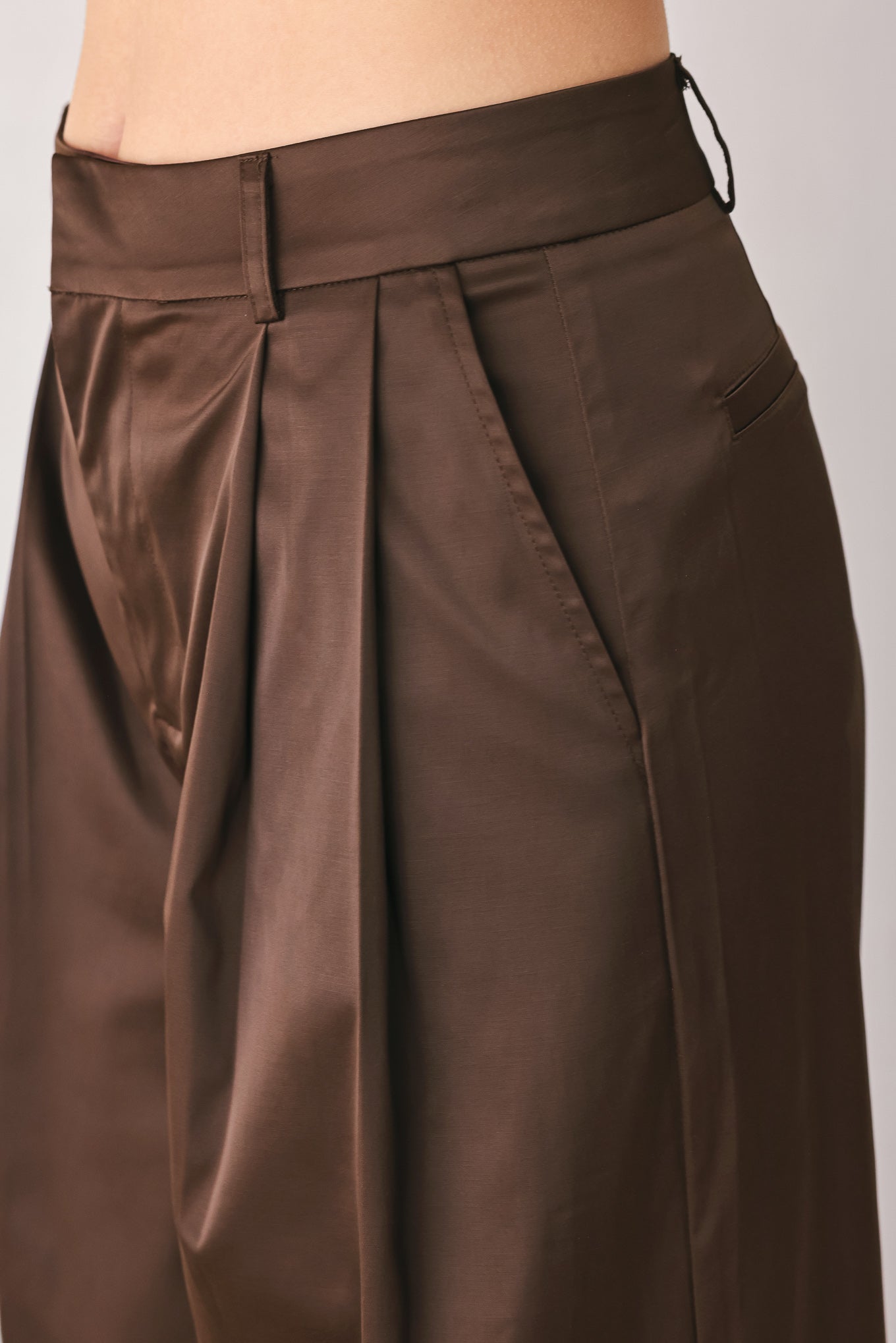 PARCHMENT RELAXED-FIT WOVEN PANTS