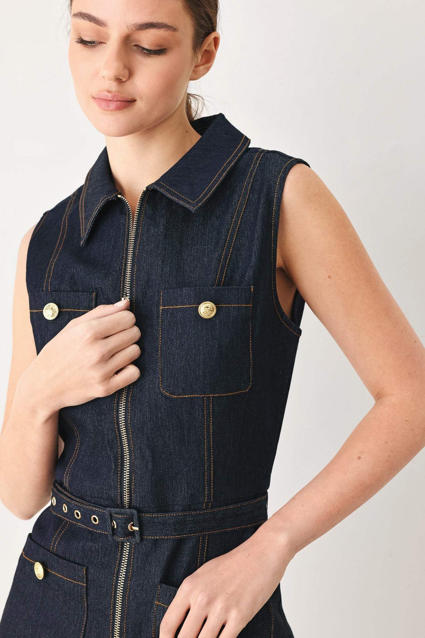 SLEEVELESS WORKWEAR DENIM JUMPSUIT