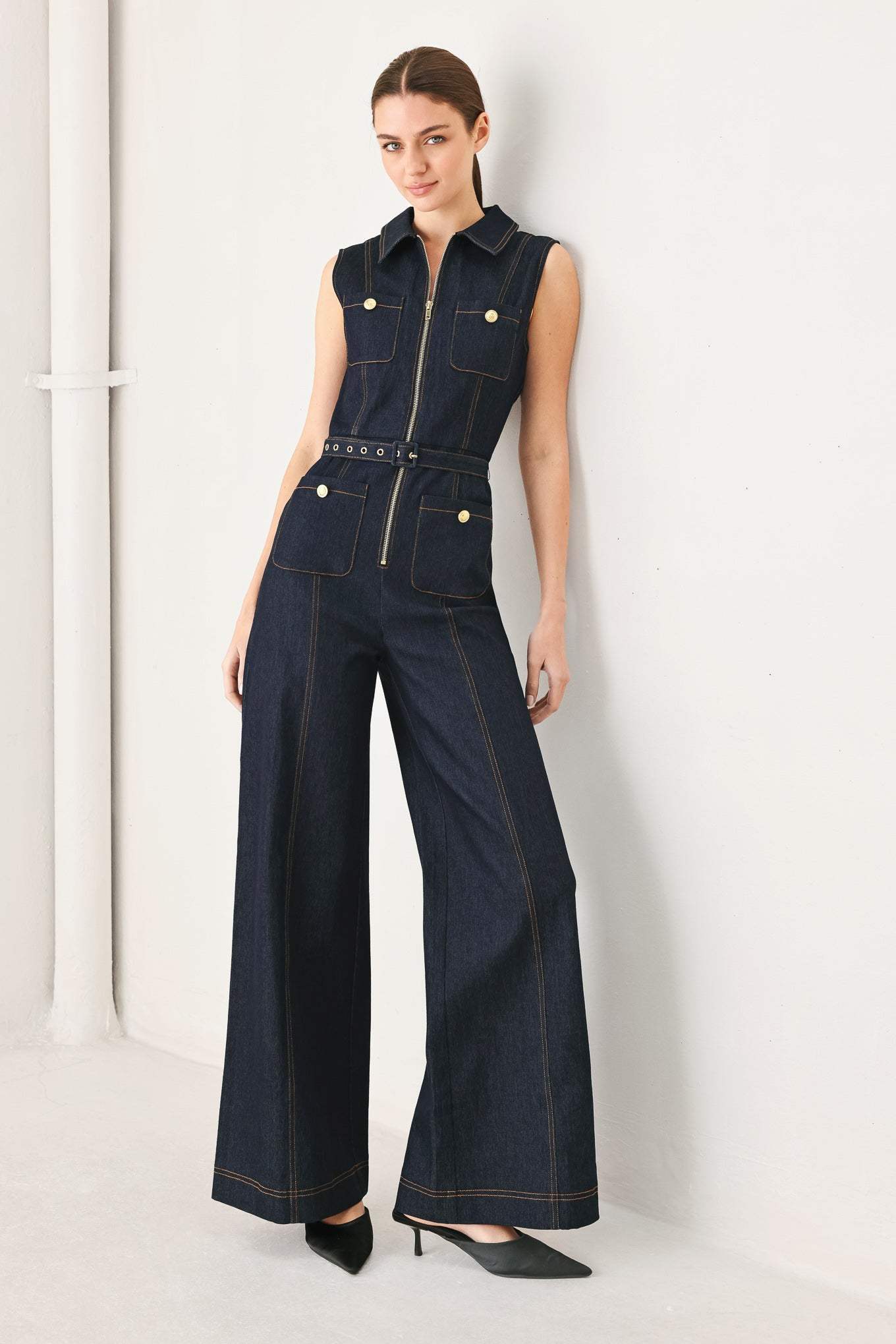 SLEEVELESS WORKWEAR DENIM JUMPSUIT