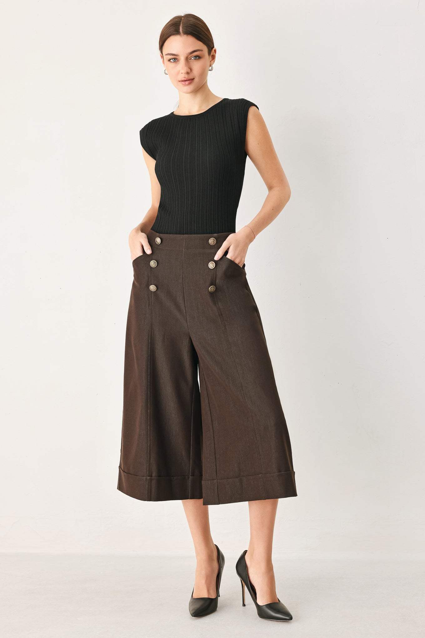 ESPRESSO MUSE WOVEN CULOTTES PANTS
