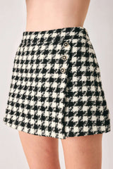 PARIS HOUNDSTOOTH BLACK/WHITE SKORT - Flying Tomato - Flyclothing LLC