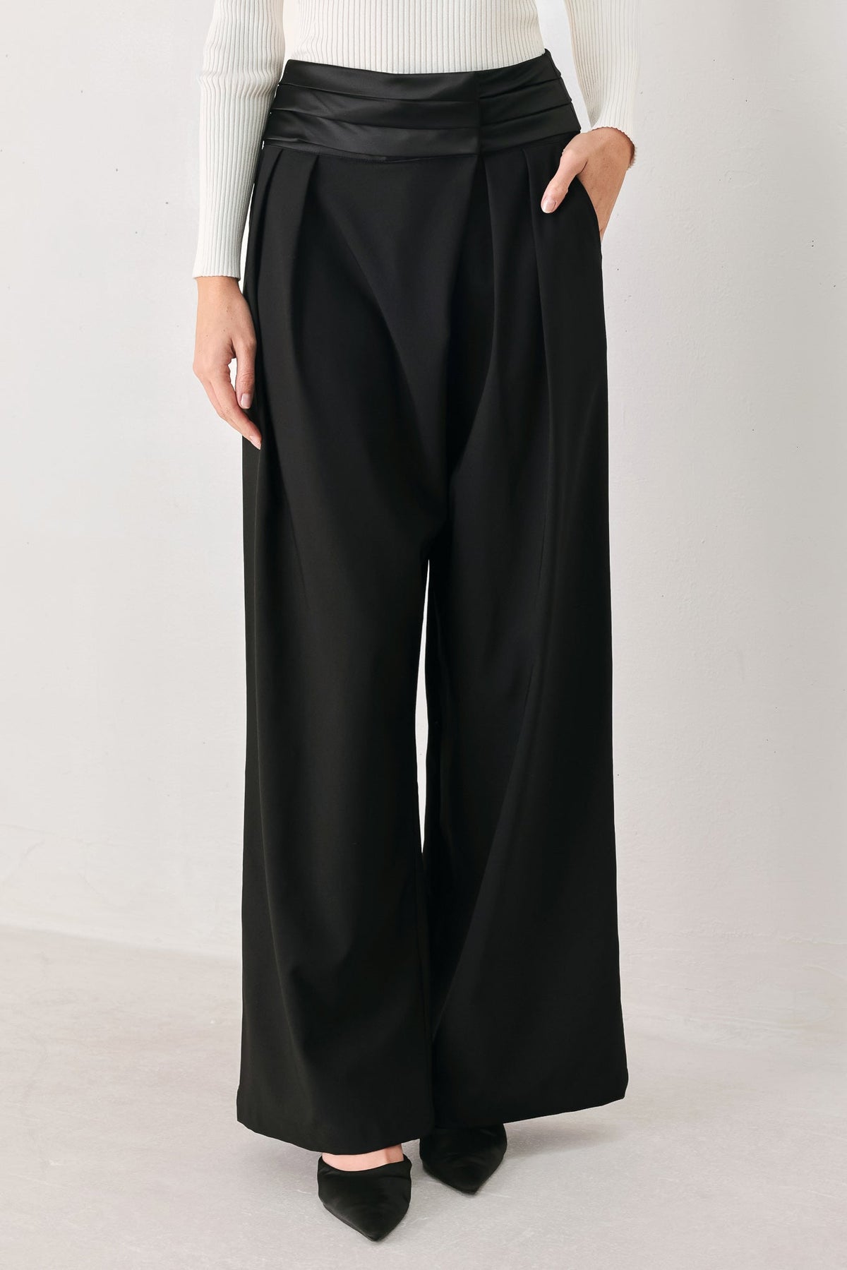 TUX REBEL BLACK HIGH-WAIST BARREL PANTS - Flying Tomato - Flyclothing LLC