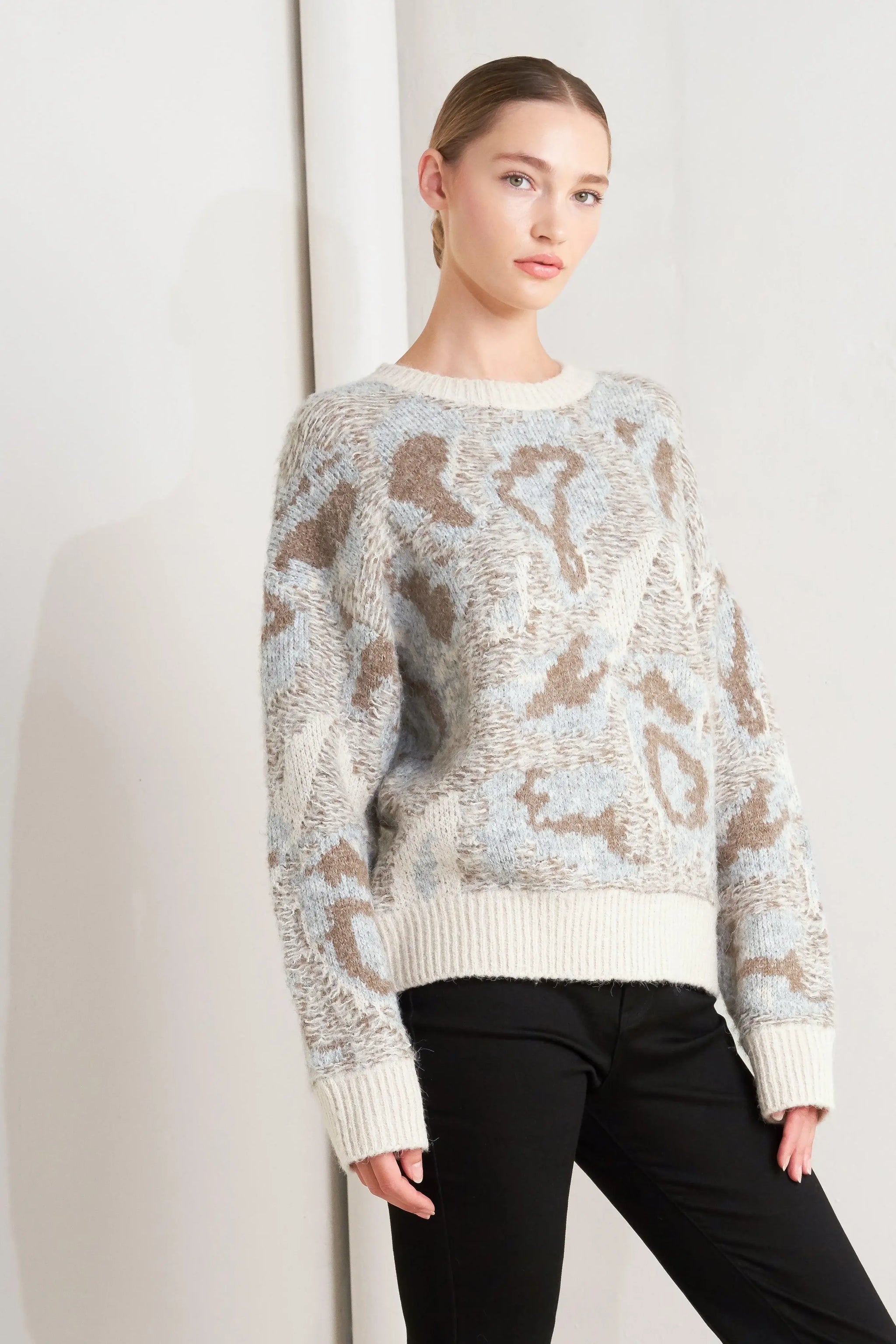 PROMINENT CHARM PULLOVER SWEATER TOP - Flying Tomato - Flyclothing LLC