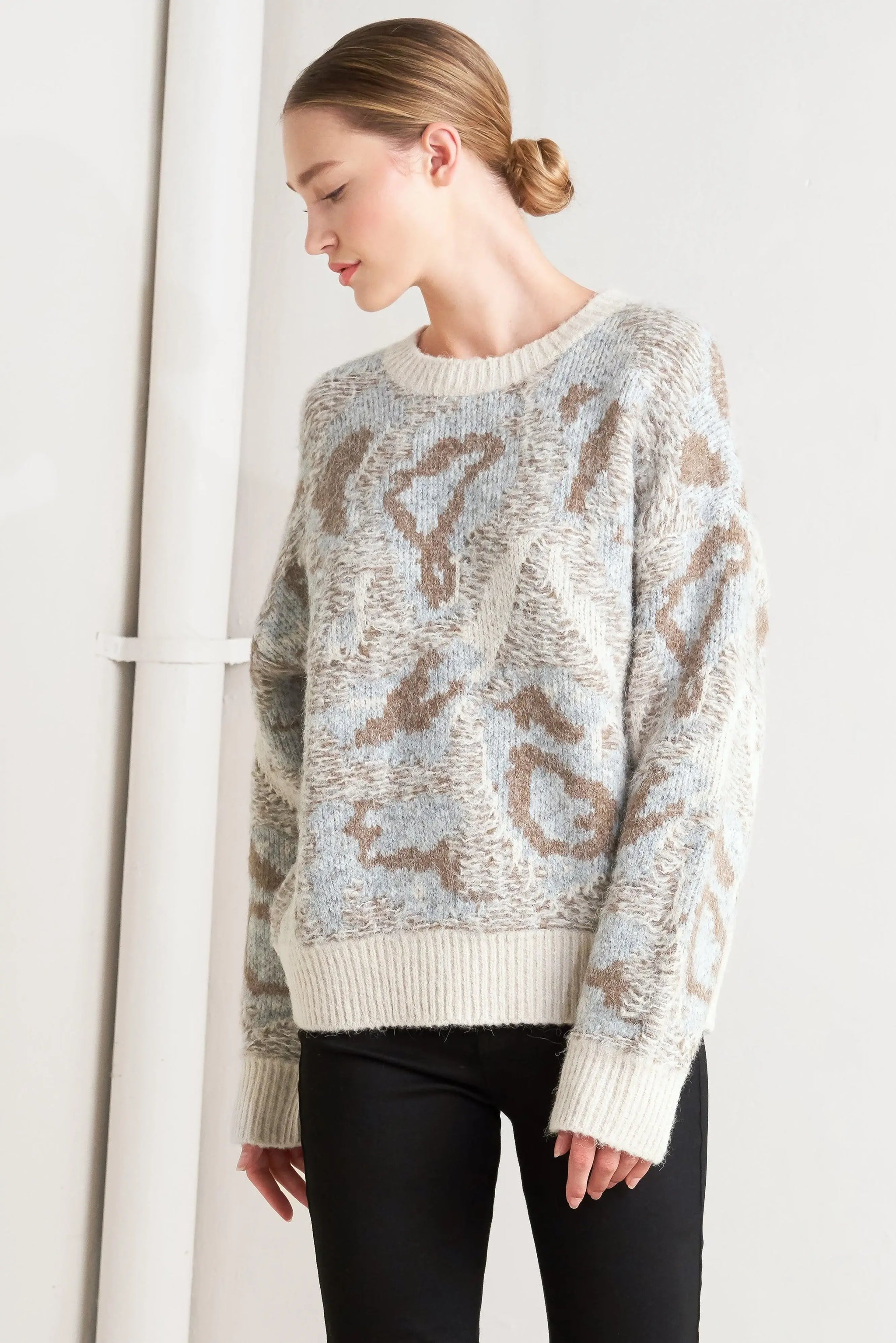 PROMINENT CHARM PULLOVER SWEATER TOP - Flying Tomato - Flyclothing LLC
