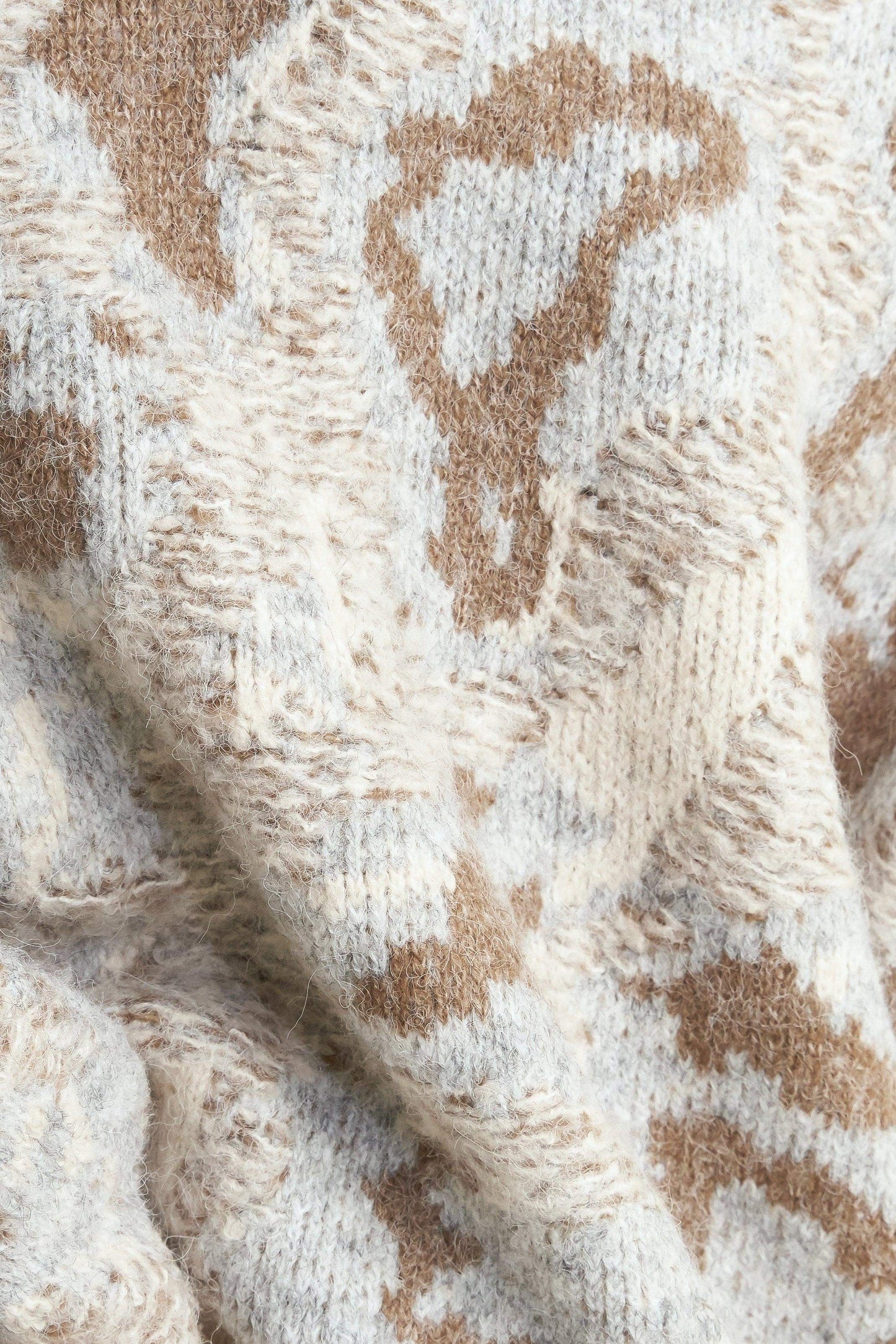 PROMINENT CHARM PULLOVER SWEATER TOP - Flying Tomato - Flyclothing LLC