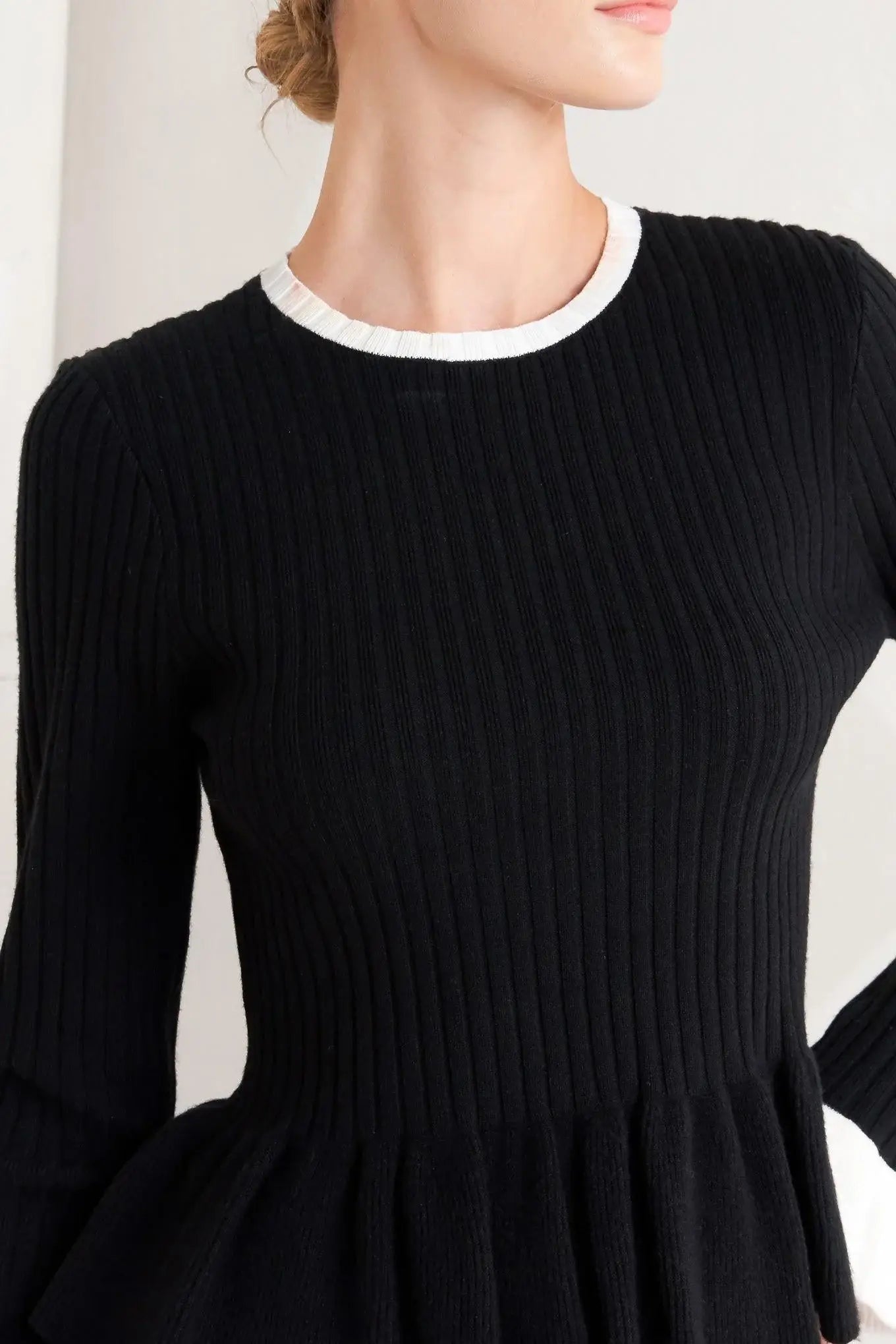 DELICATE EDGE SWEATER KNIT TOP - Flying Tomato - Flyclothing LLC