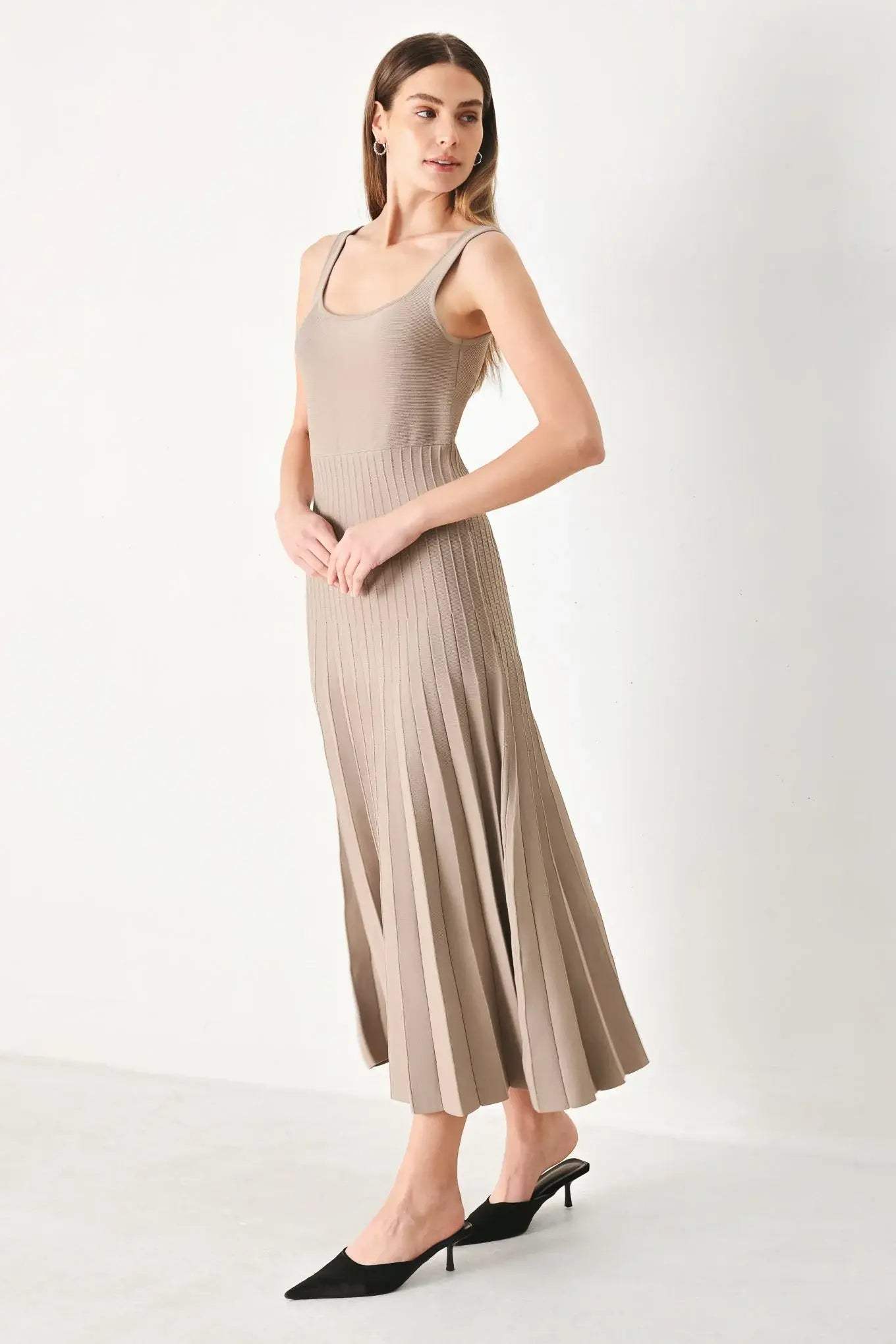 MONO FORM SWEATER KNIT MIDI DRESS - Flying Tomato - Flyclothing LLC