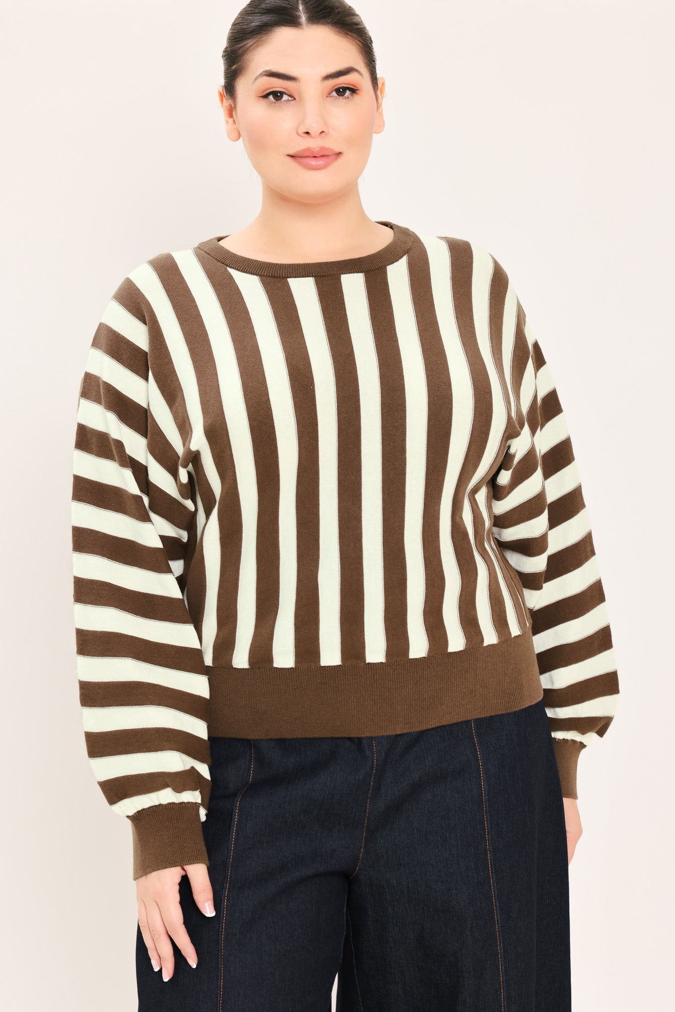 CAPPUCCINO VERTICAL STRIPE KNIT TOP
