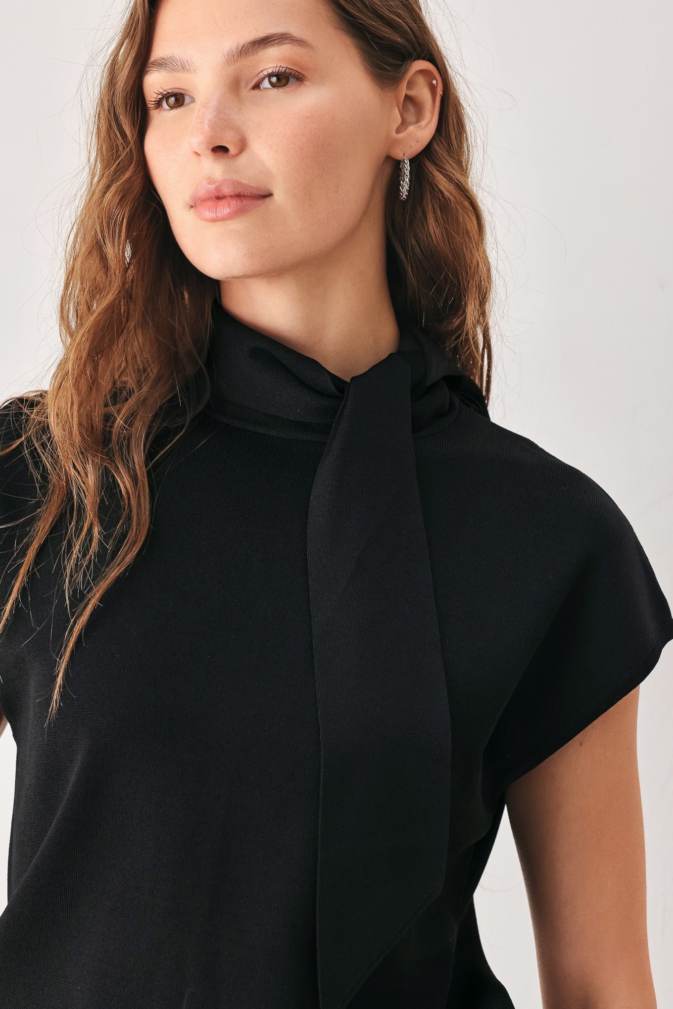 AMBERGLOW SOFT KNIT SCARF SWEATER KNIT TOP