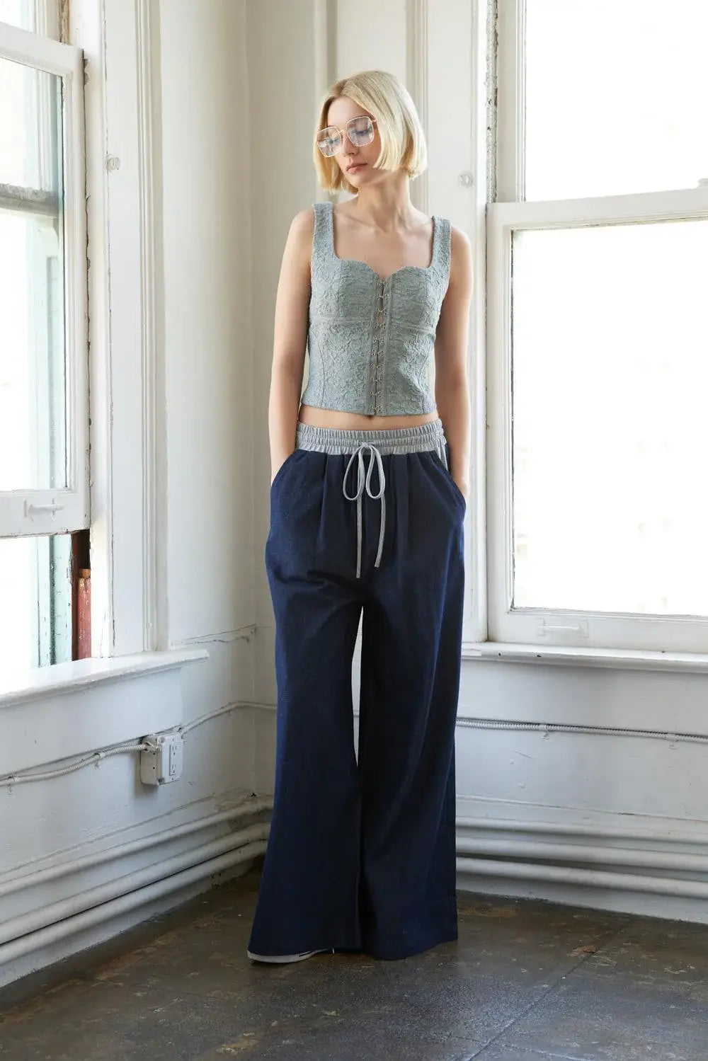 THROUGH THE LOOKING WOVEN TOP - Flying Tomato - Flyclothing LLC