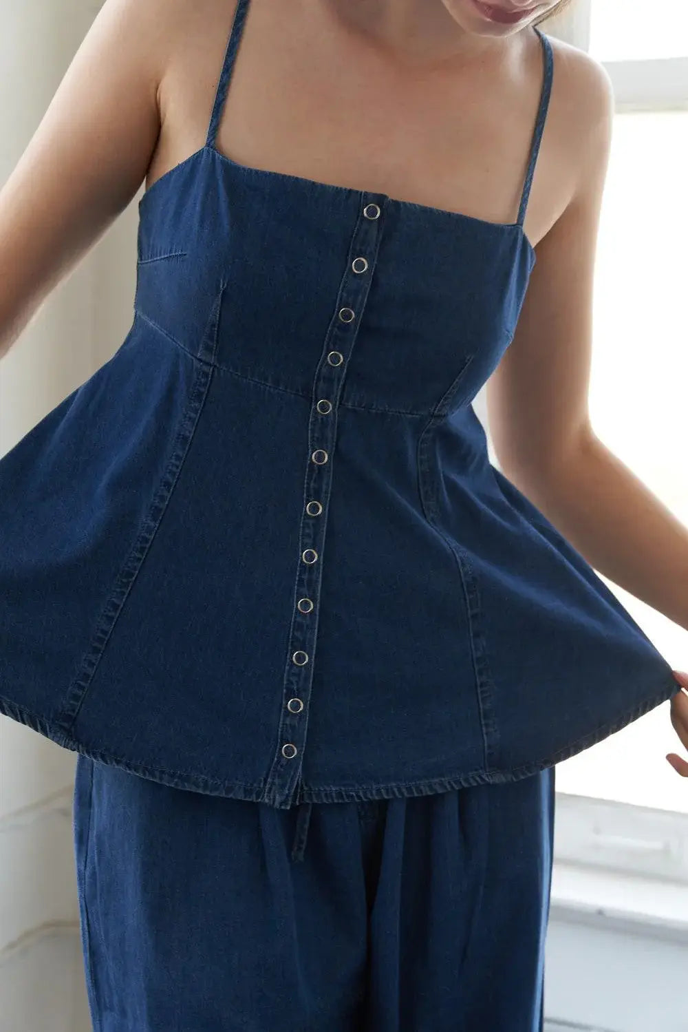 AUTHENTIC MOMENTS LIGHTWEIGHT DENIM TOP - Flying Tomato - Flyclothing LLC