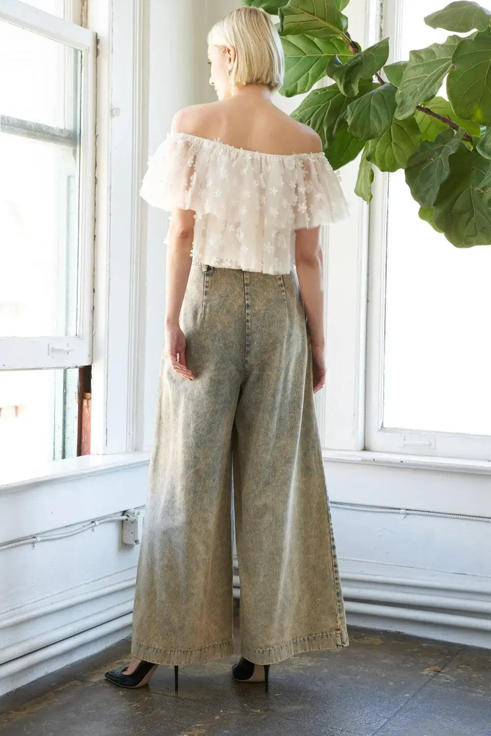 LOVE GALORE EMBELLISHED TOP - Flying Tomato - Flyclothing LLC
