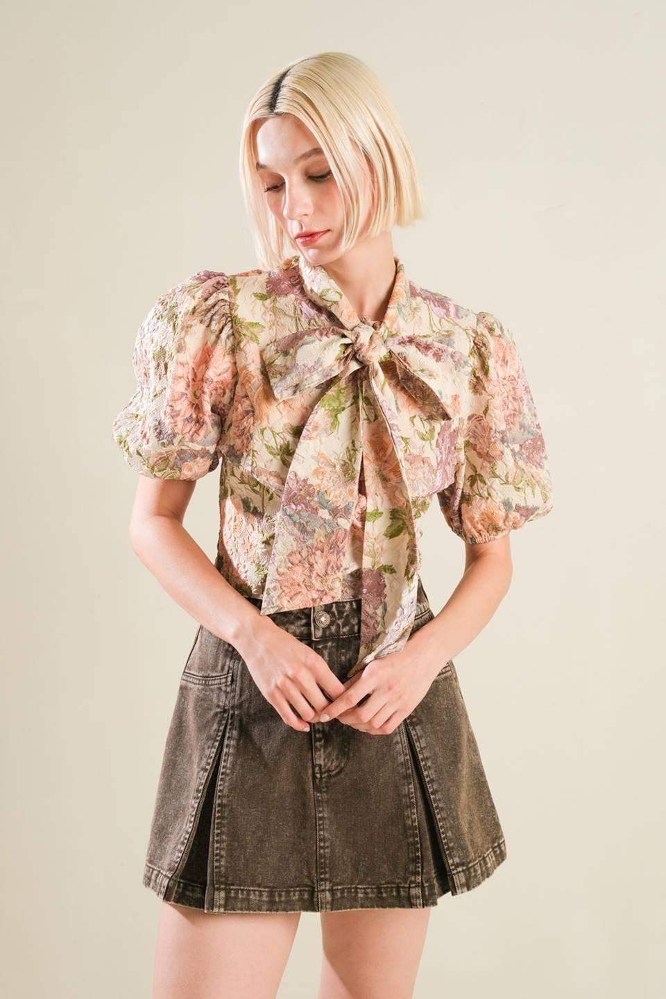 SLEEK SIMPLICITY WOVEN TOP - Flying Tomato - Flyclothing LLC