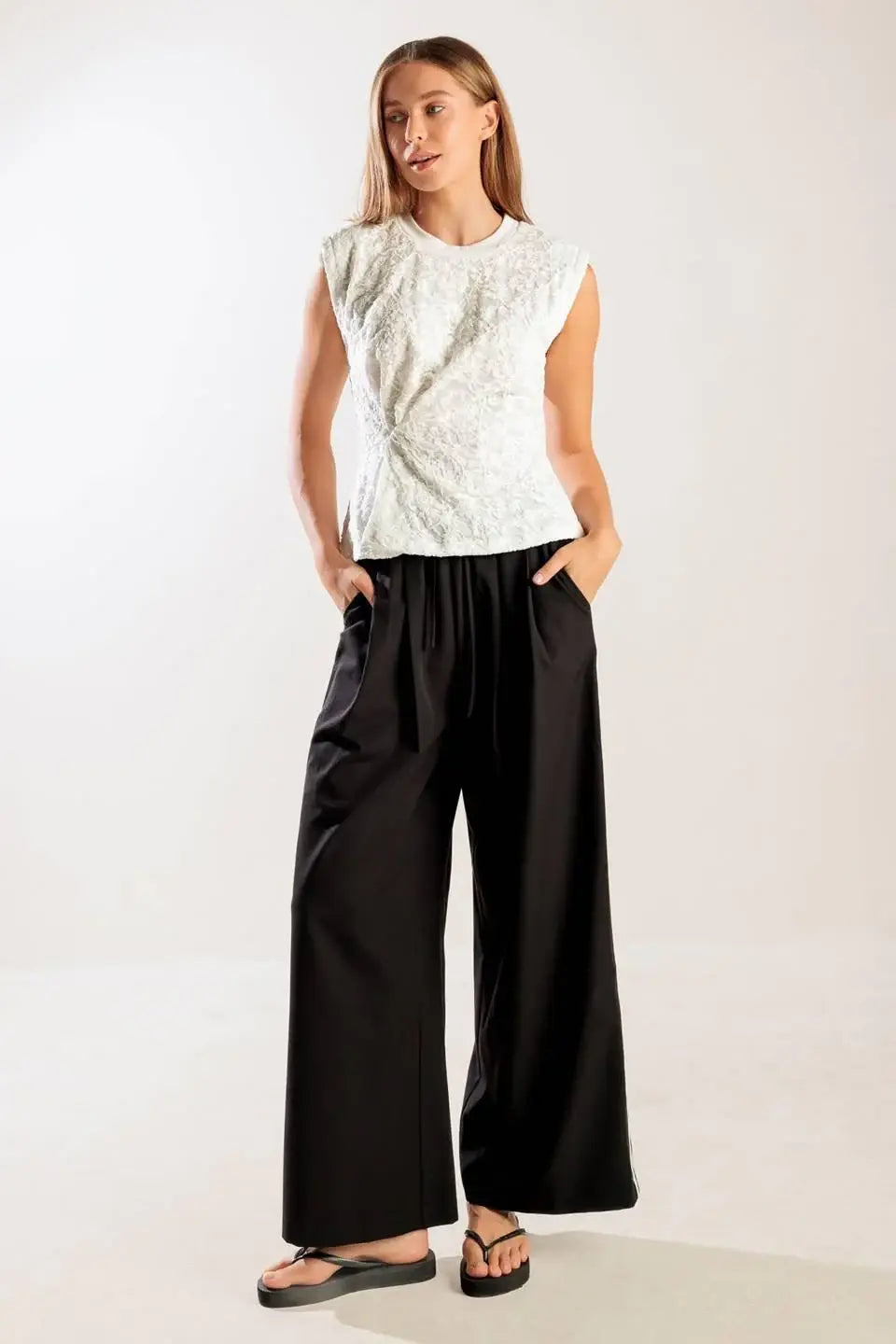 HIDDEN SMILES WHITE WOVEN LACE TOP - Flying Tomato - Flyclothing LLC