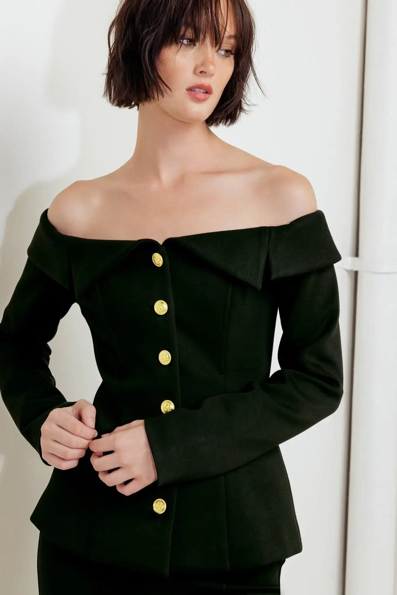 MODERN FLOW BLACK WOVEN TOP - Flying Tomato - Flyclothing LLC